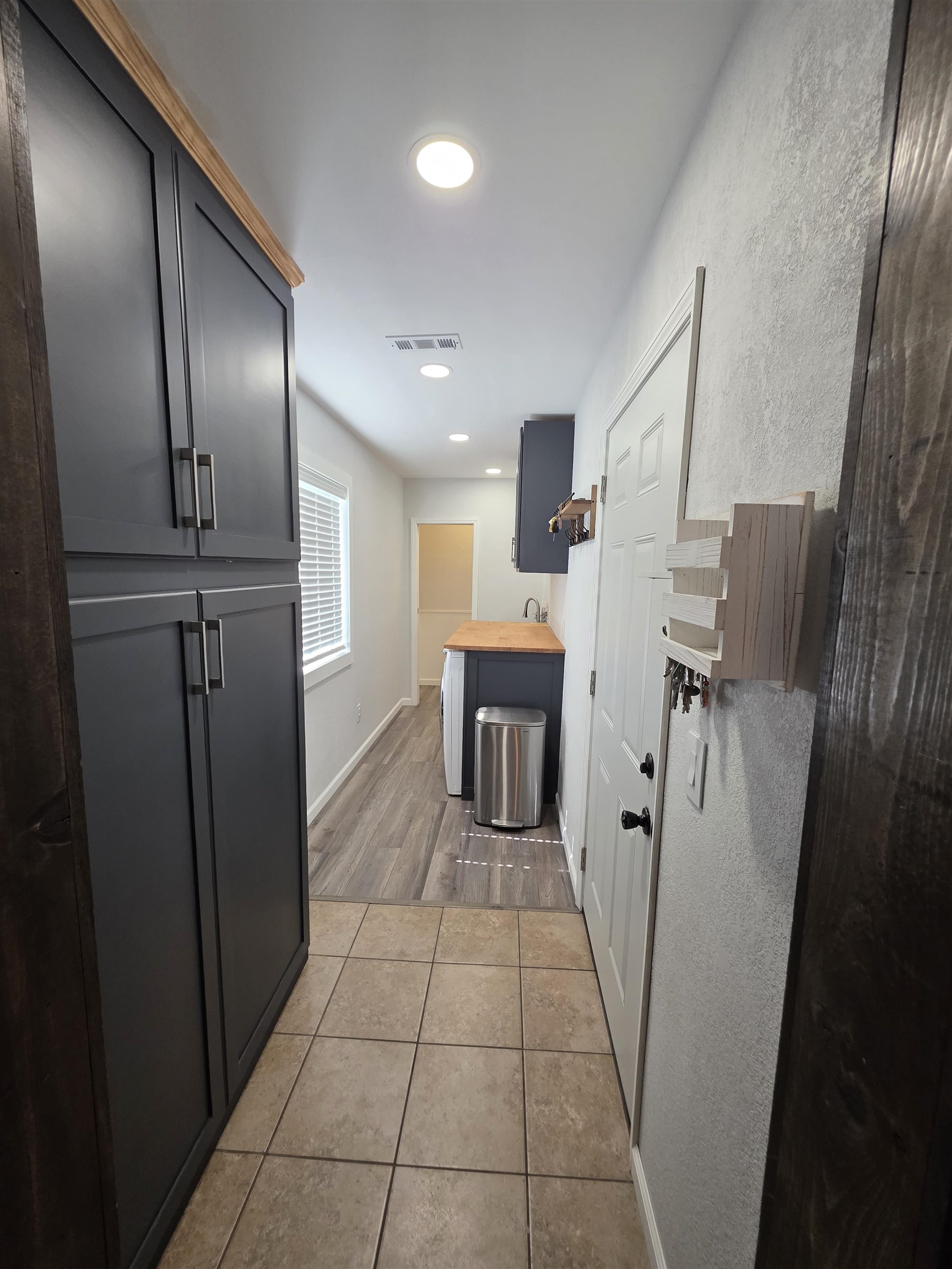 1021 Mccaskey Drive Property Photo 7