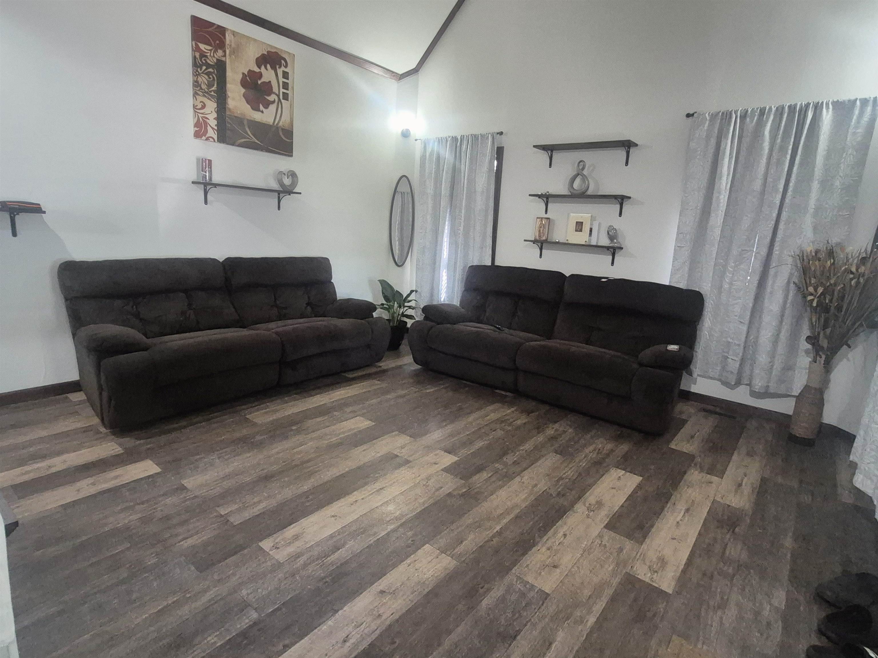 822 N C Property Photo 2