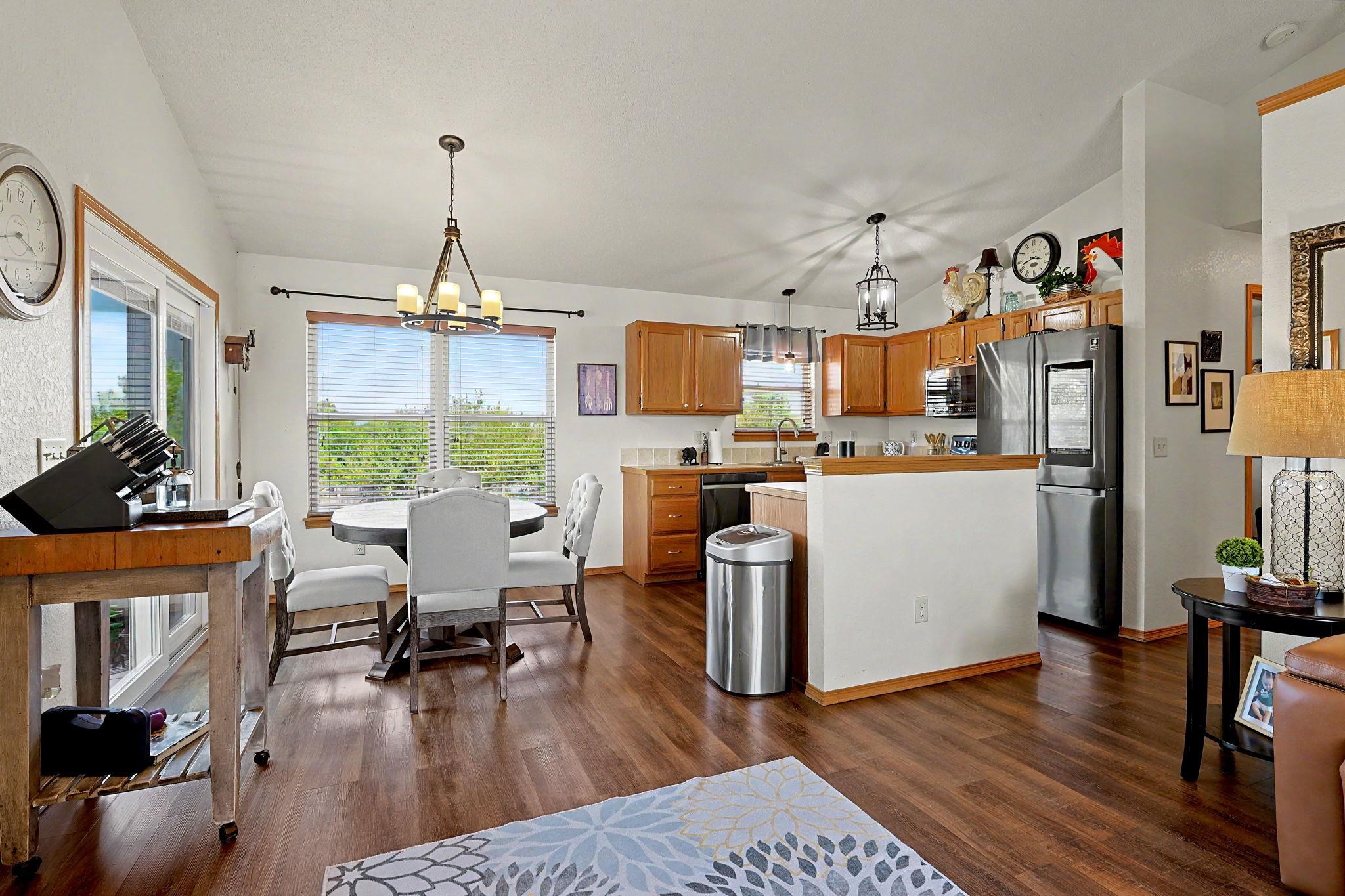 2604 Mainsgate Cir Property Photo 8