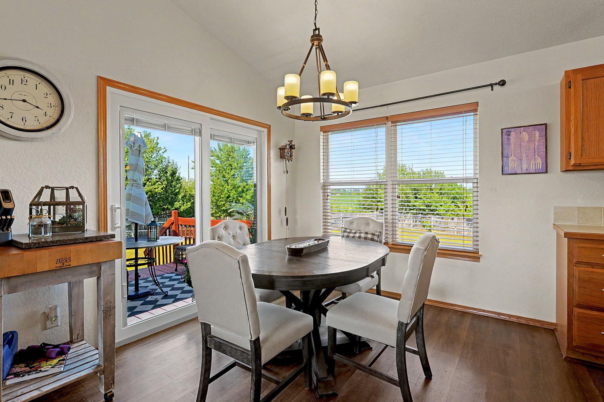 2604 Mainsgate Cir Property Photo 11