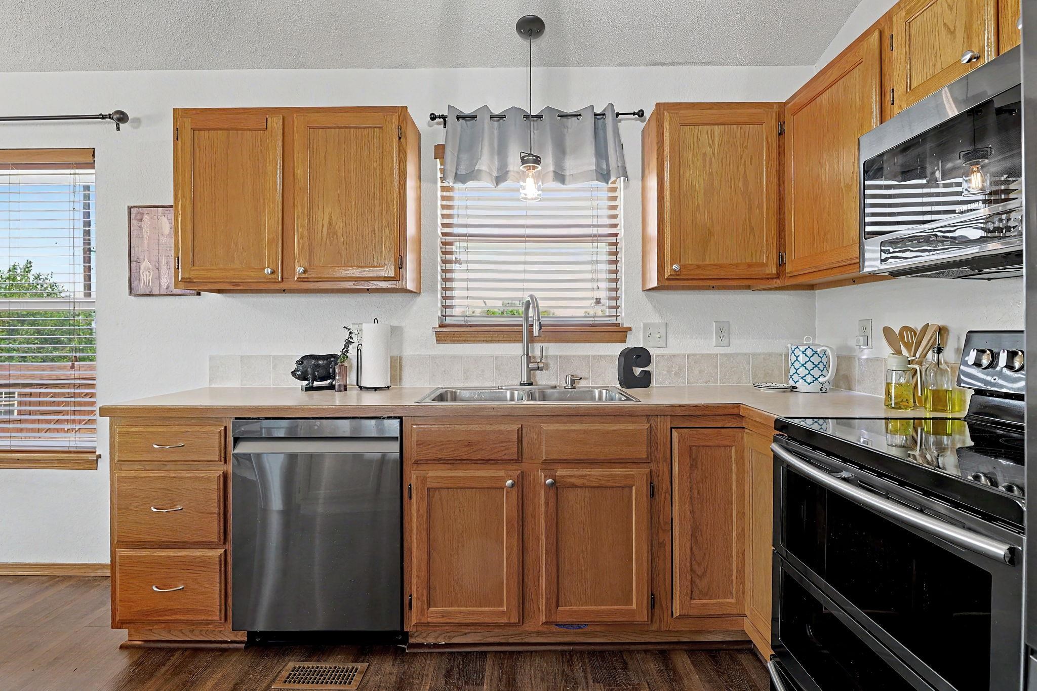 2604 Mainsgate Cir Property Photo 17