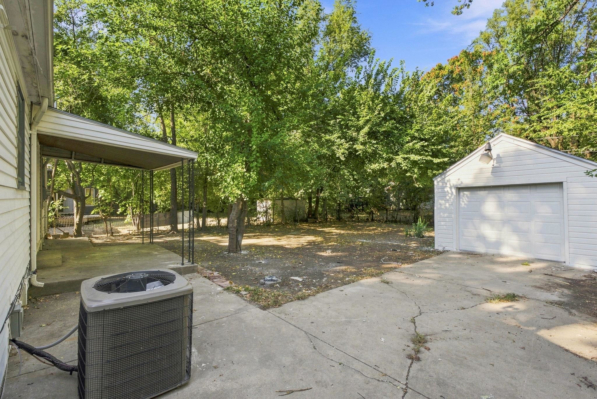 815 N Oliver Ave Property Photo 30
