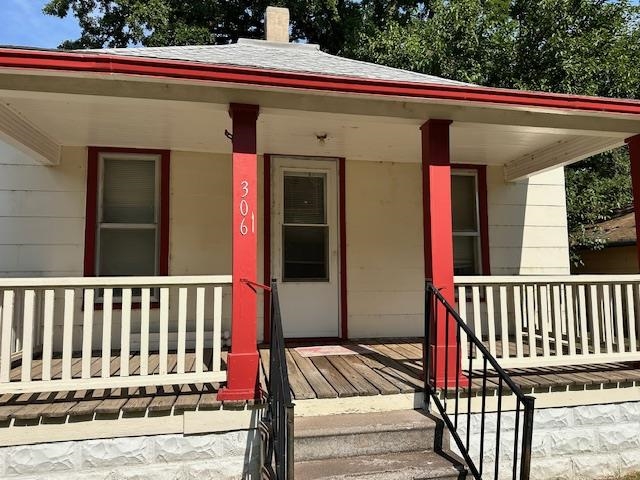 306 S King Property Photo 4