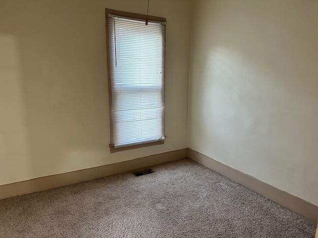 306 S King Property Photo 11