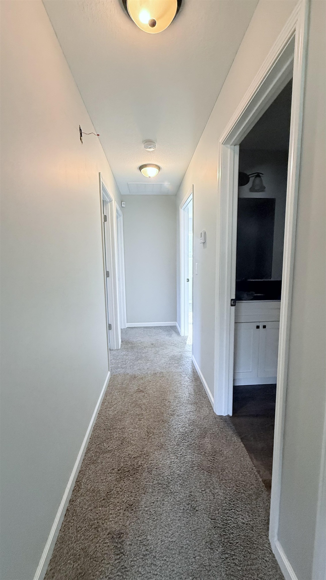 530 N Elder Property Photo 17