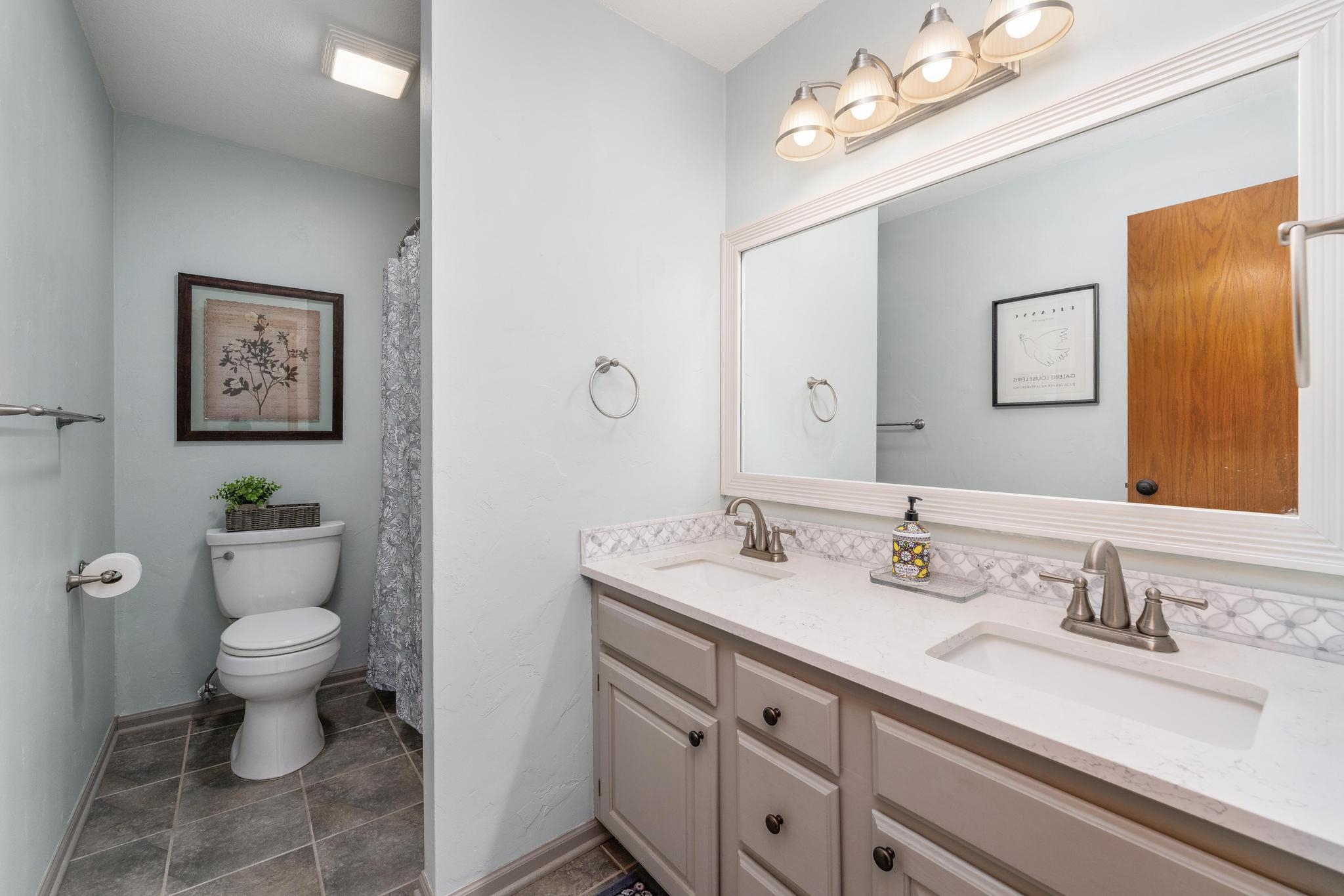 820 N Sagebrush Property Photo 22
