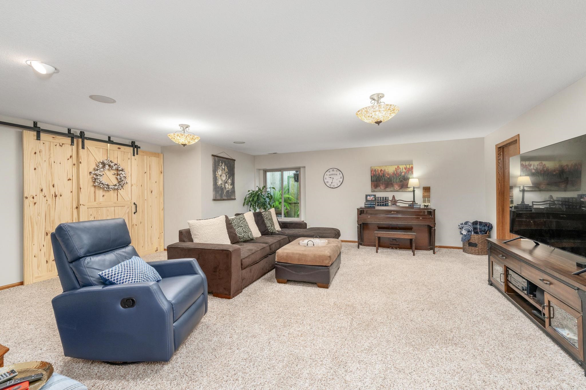820 N Sagebrush Property Photo 26