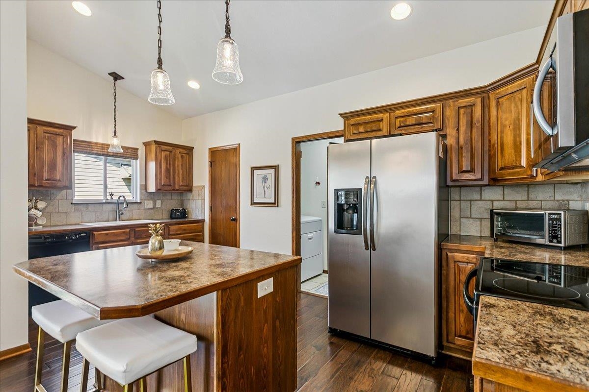 623 W Autumn Ridge Ct. Property Photo 6