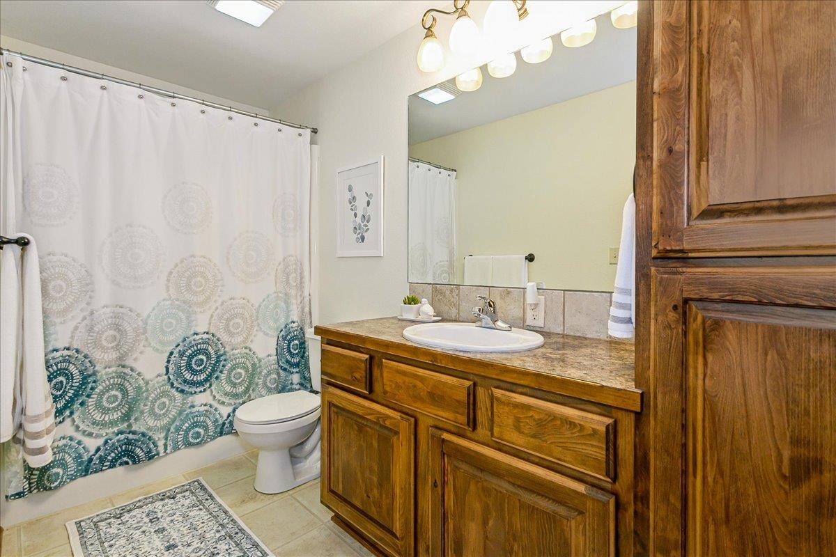 623 W Autumn Ridge Ct. Property Photo 16