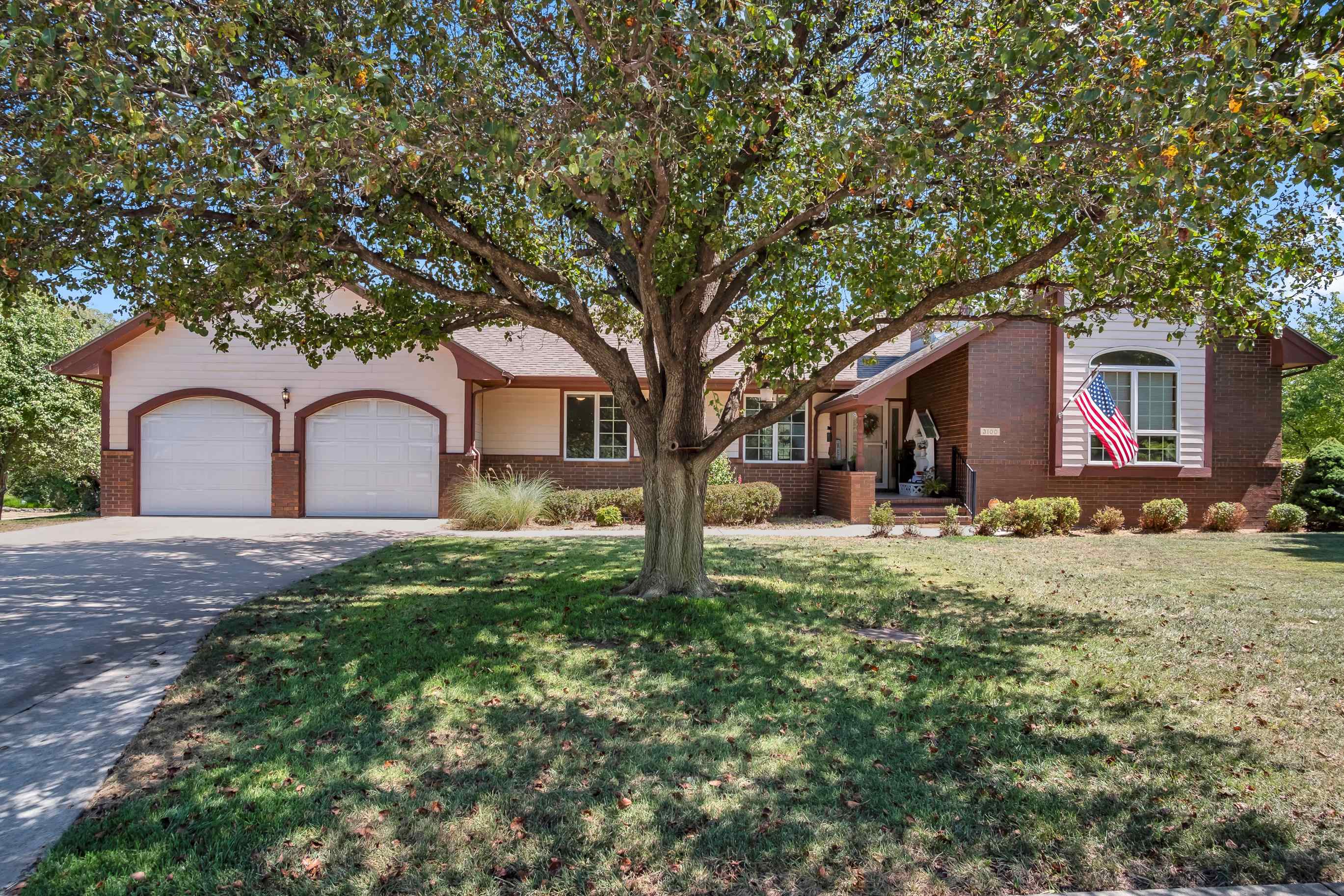 3100 Witmarsum Dr Property Photo 1