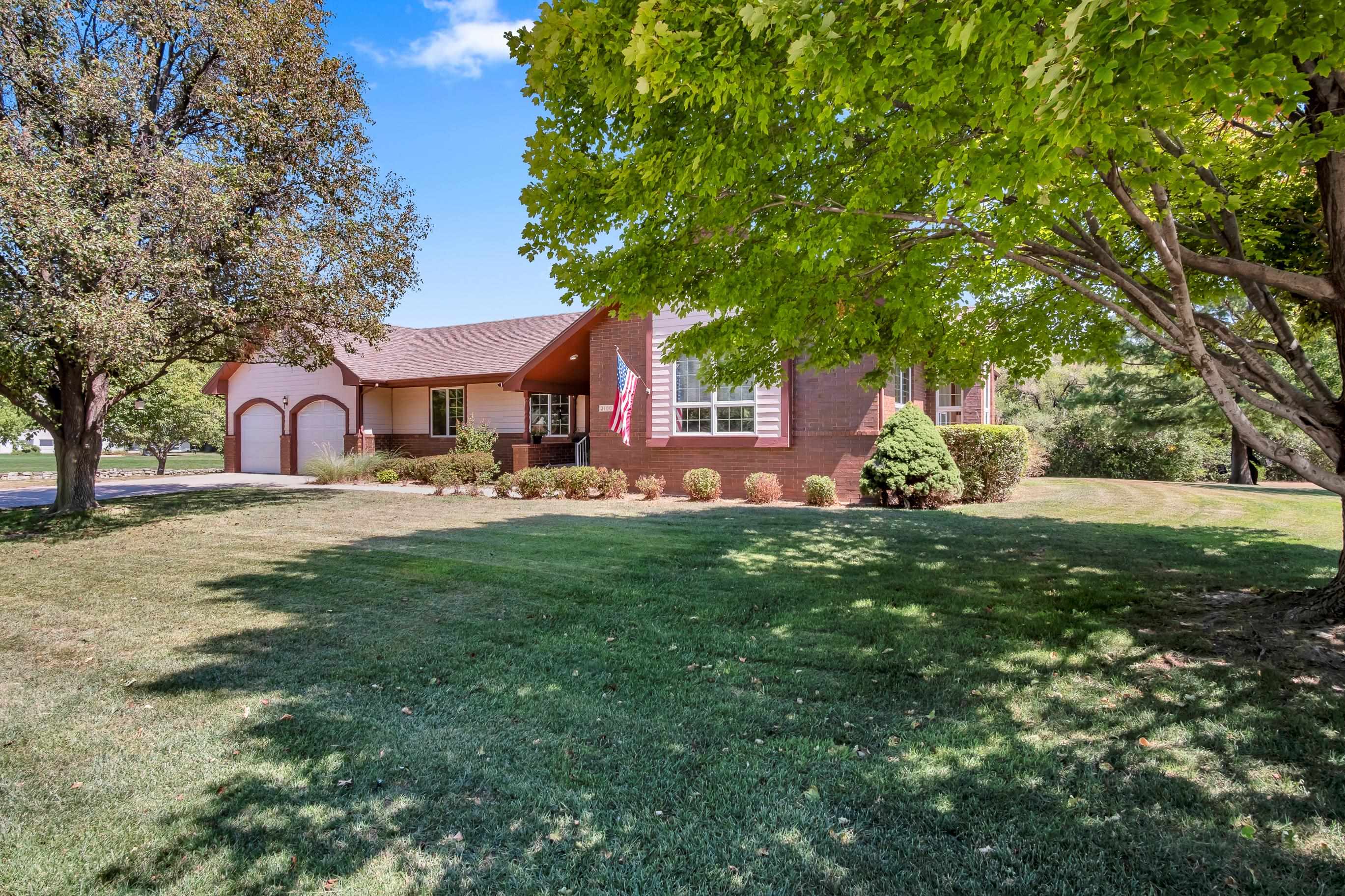 3100 Witmarsum Dr Property Photo 3