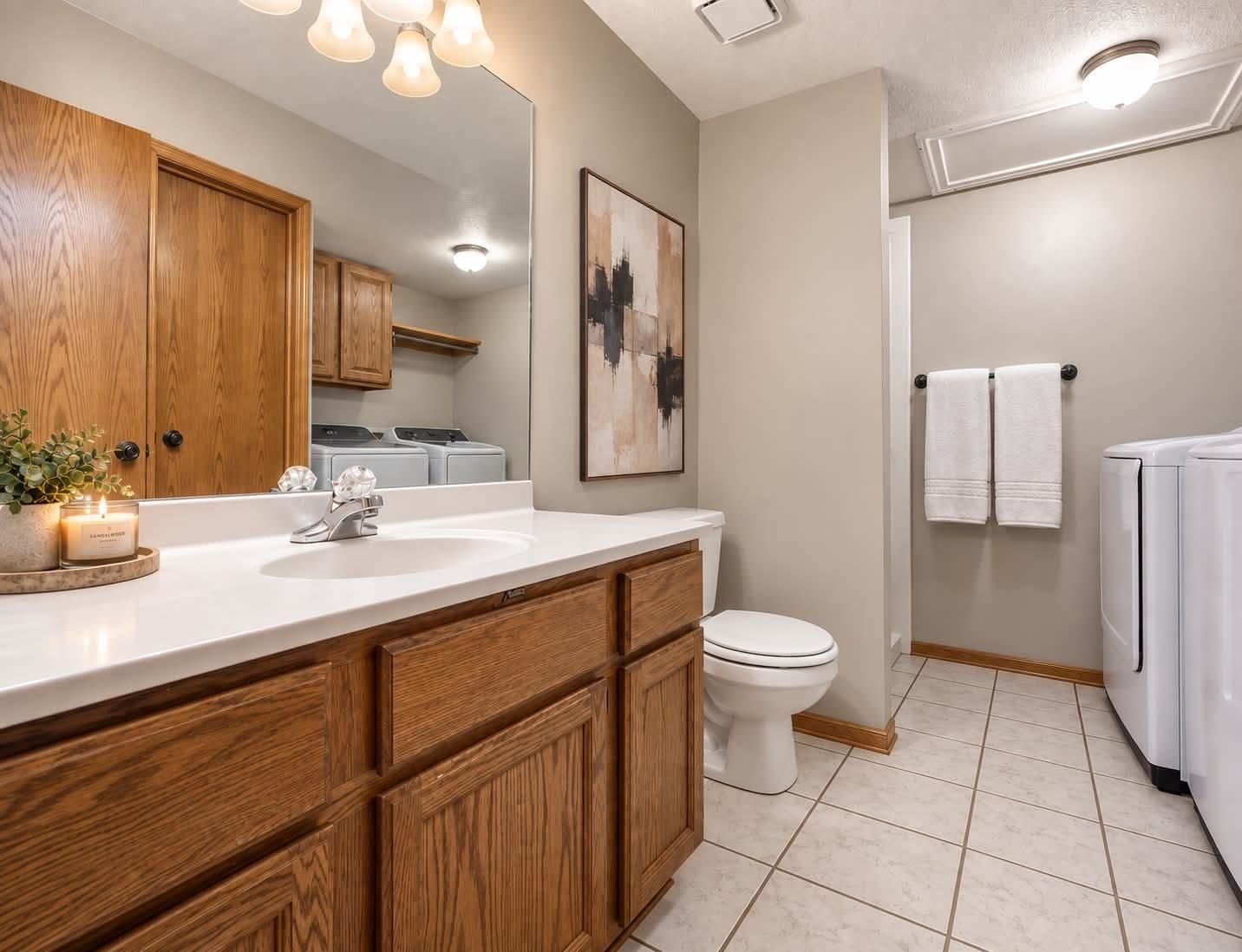 1430 N Judith St Property Photo 6