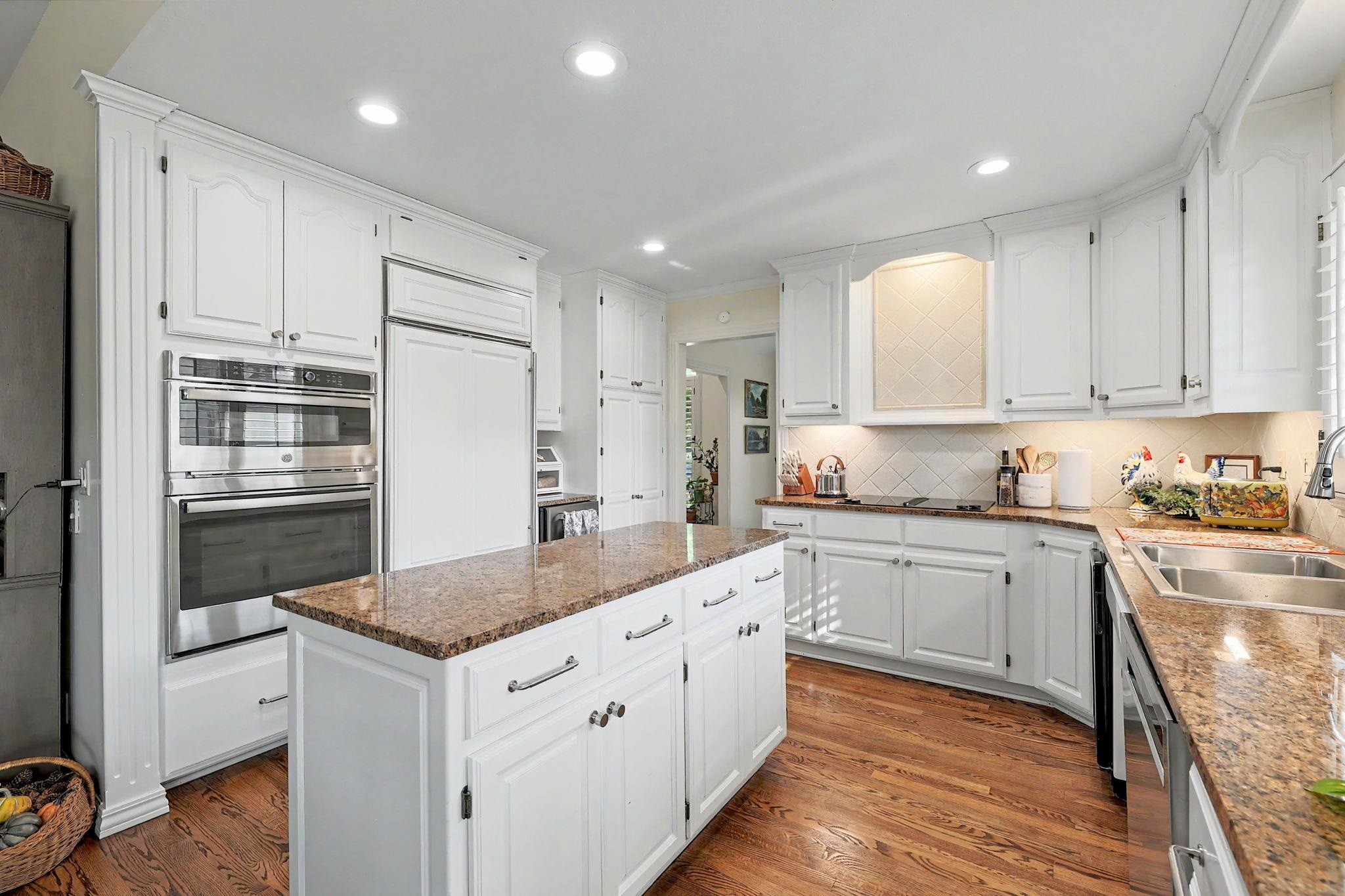 9130 E Woodspring St Property Photo 8