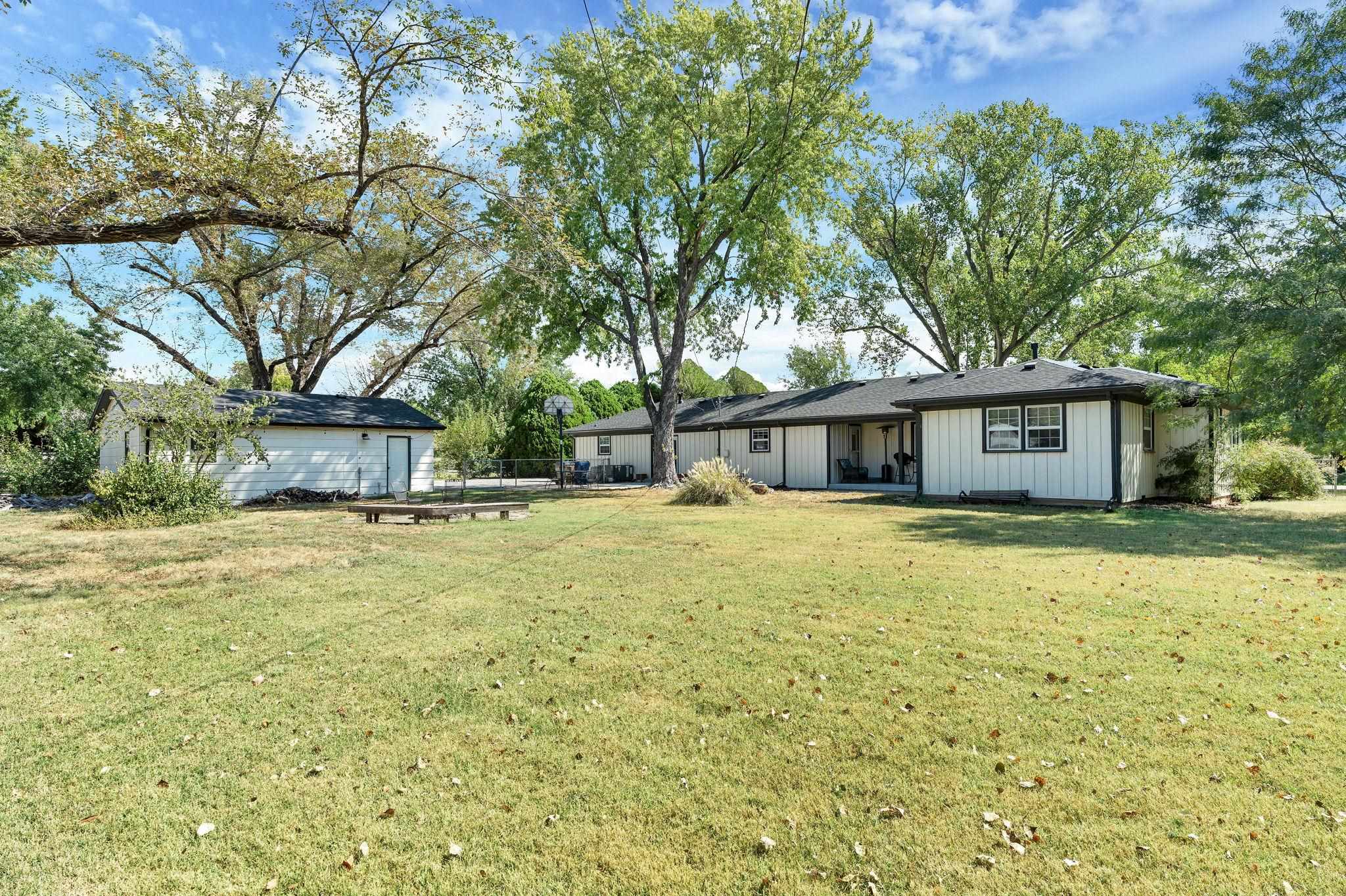 4051 N Harding Property Photo 34