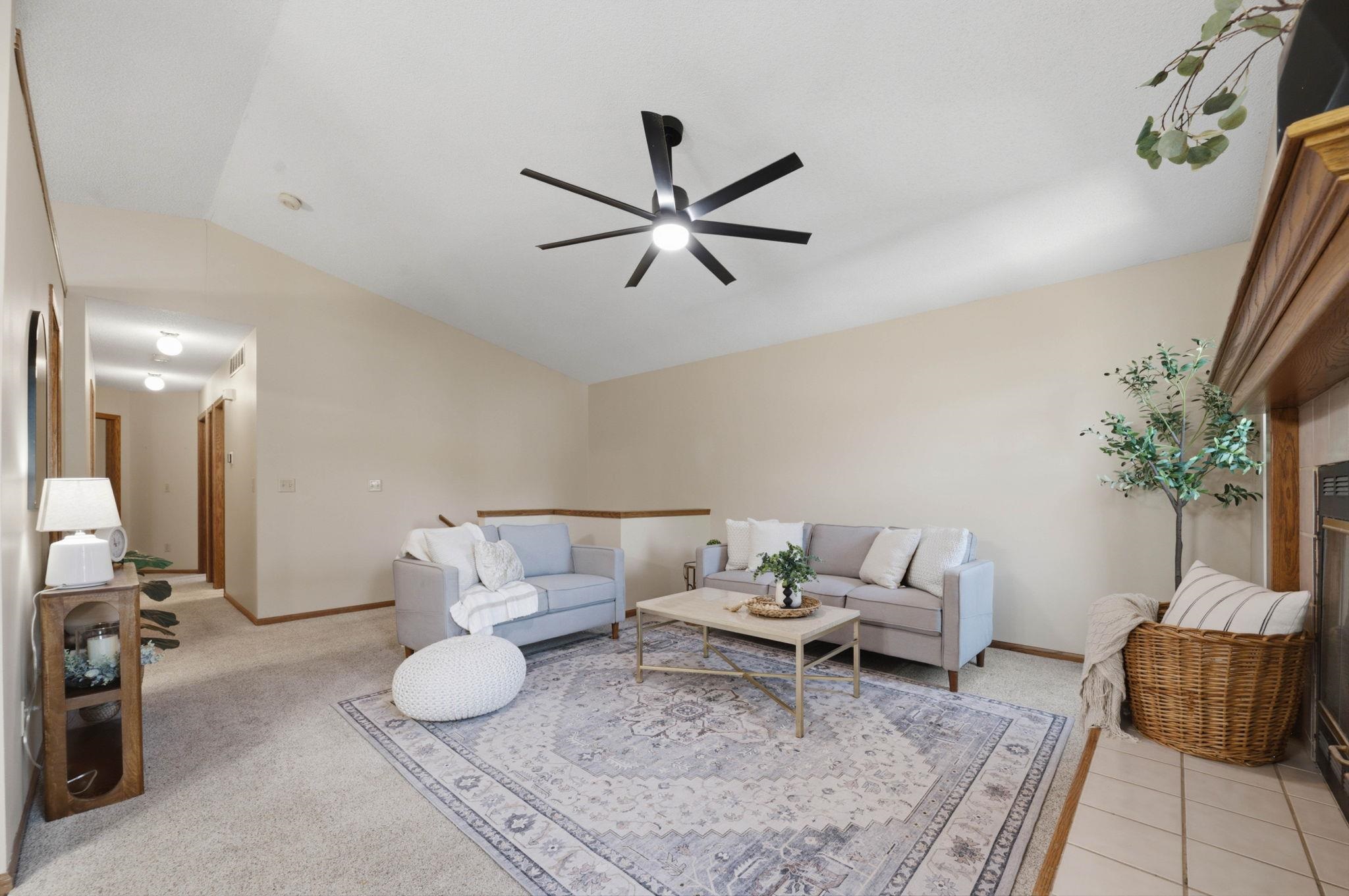 10309 W Sterling Property Photo 5