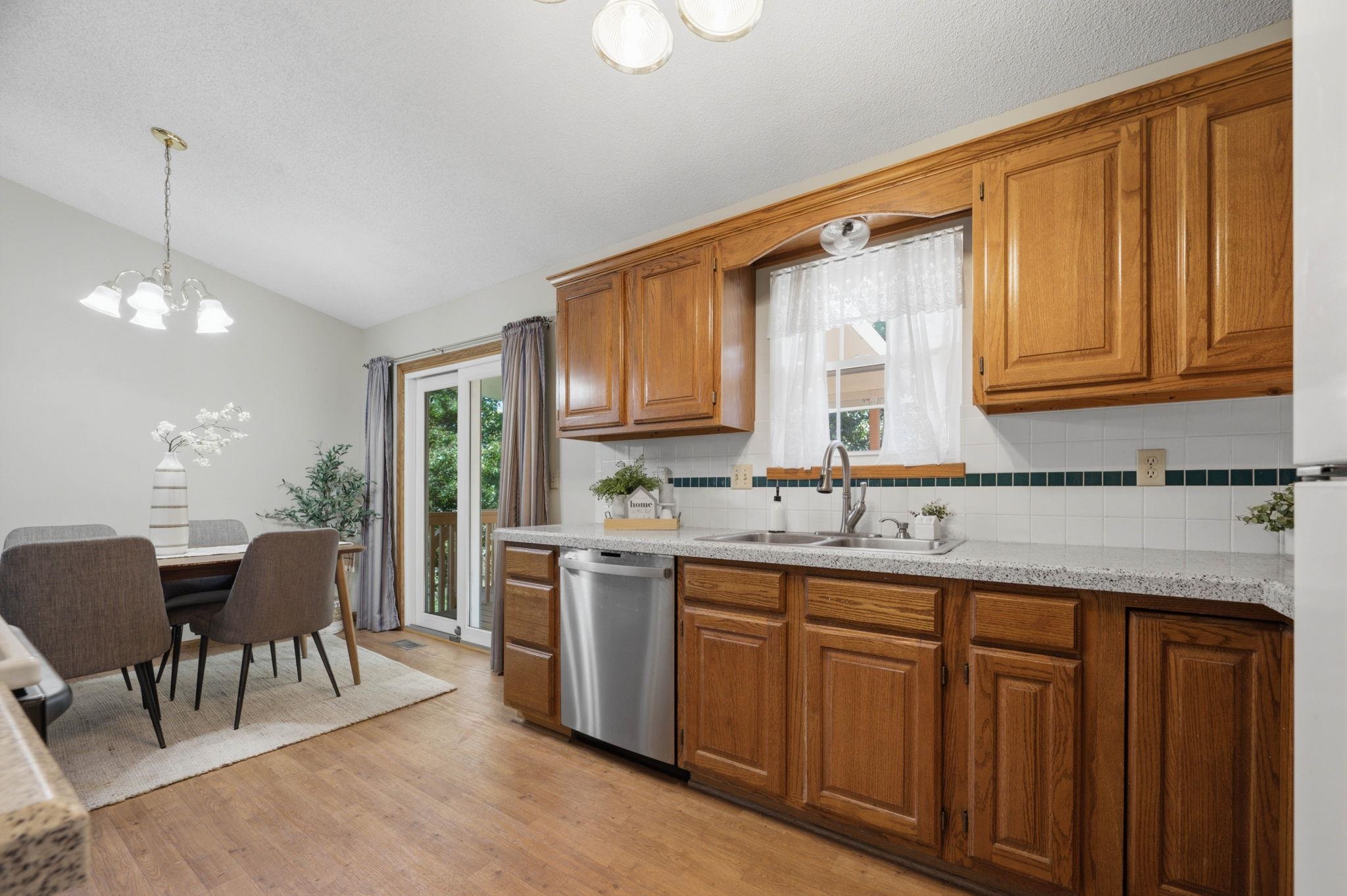 10309 W Sterling Property Photo 12