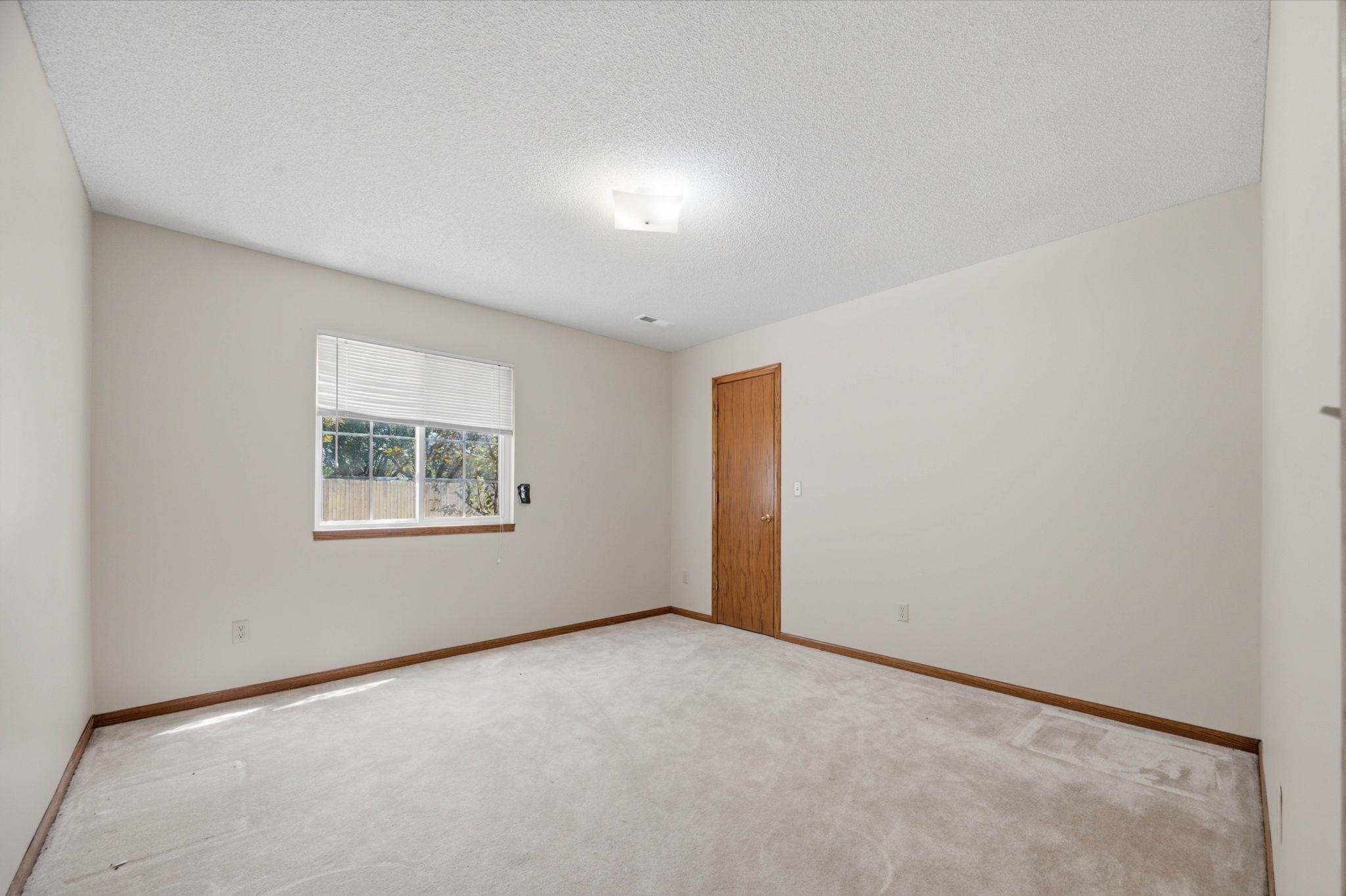 10309 W Sterling Property Photo 24