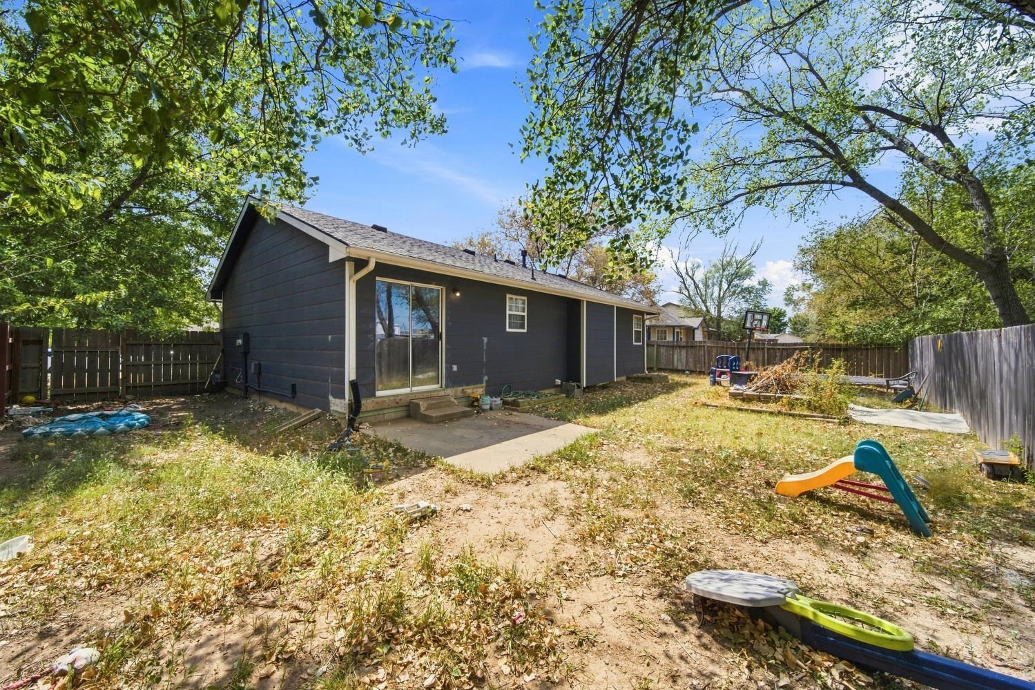 1607 S Lark Ct Property Photo 29