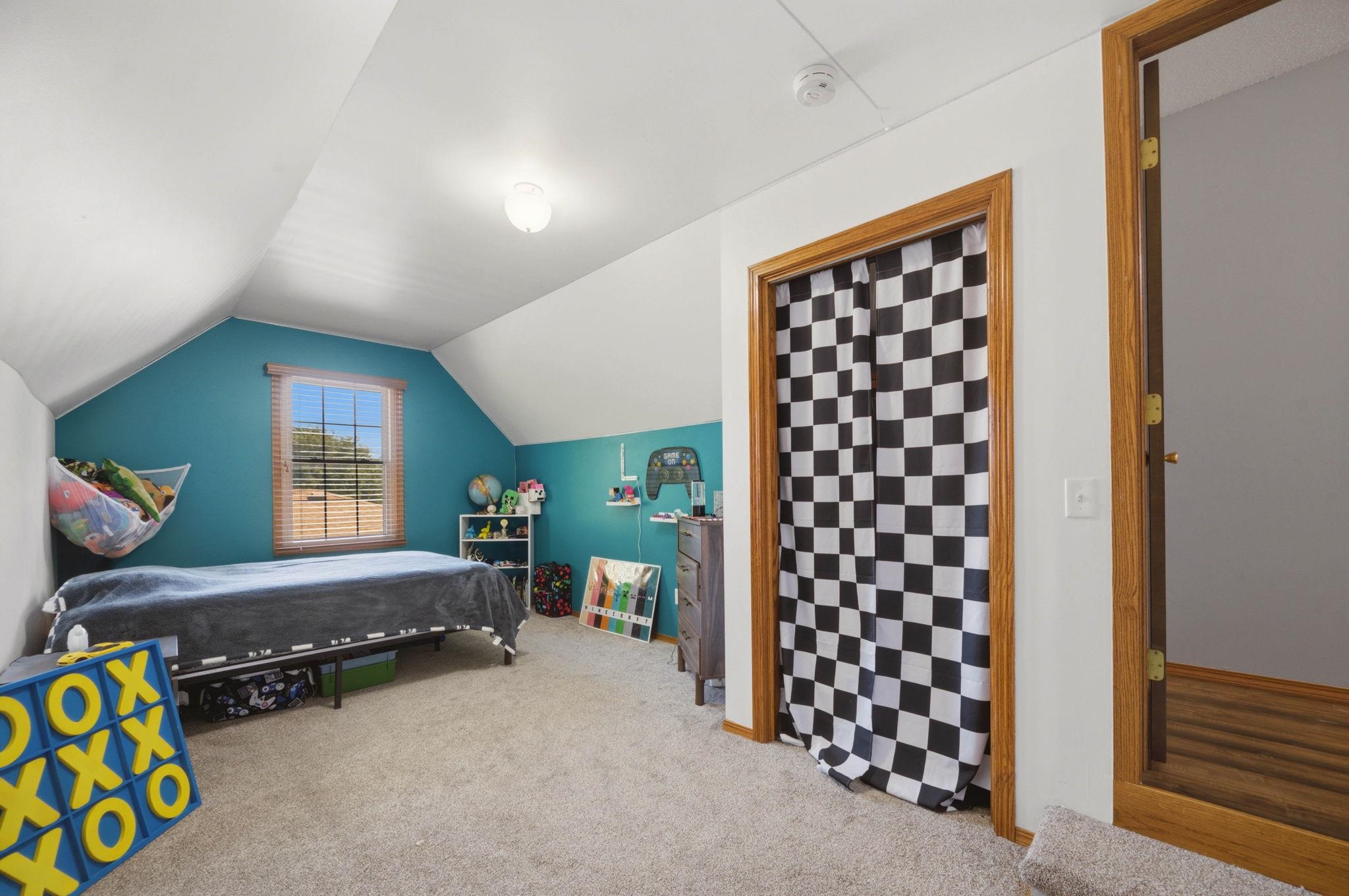 224 W Swanee Dr Property Photo 18