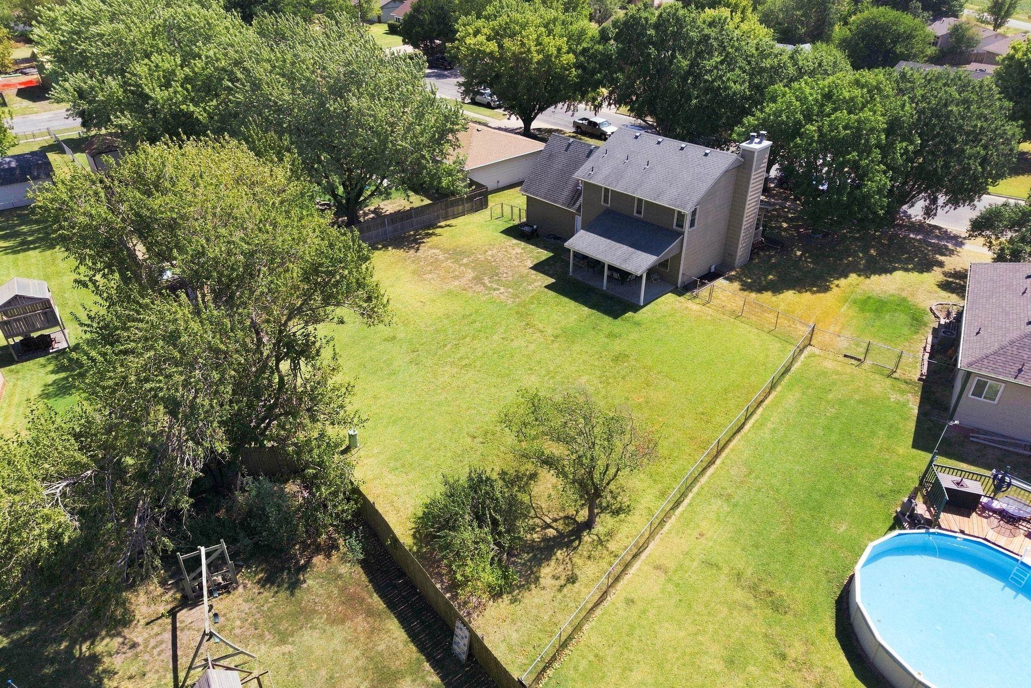 224 W Swanee Dr Property Photo 27
