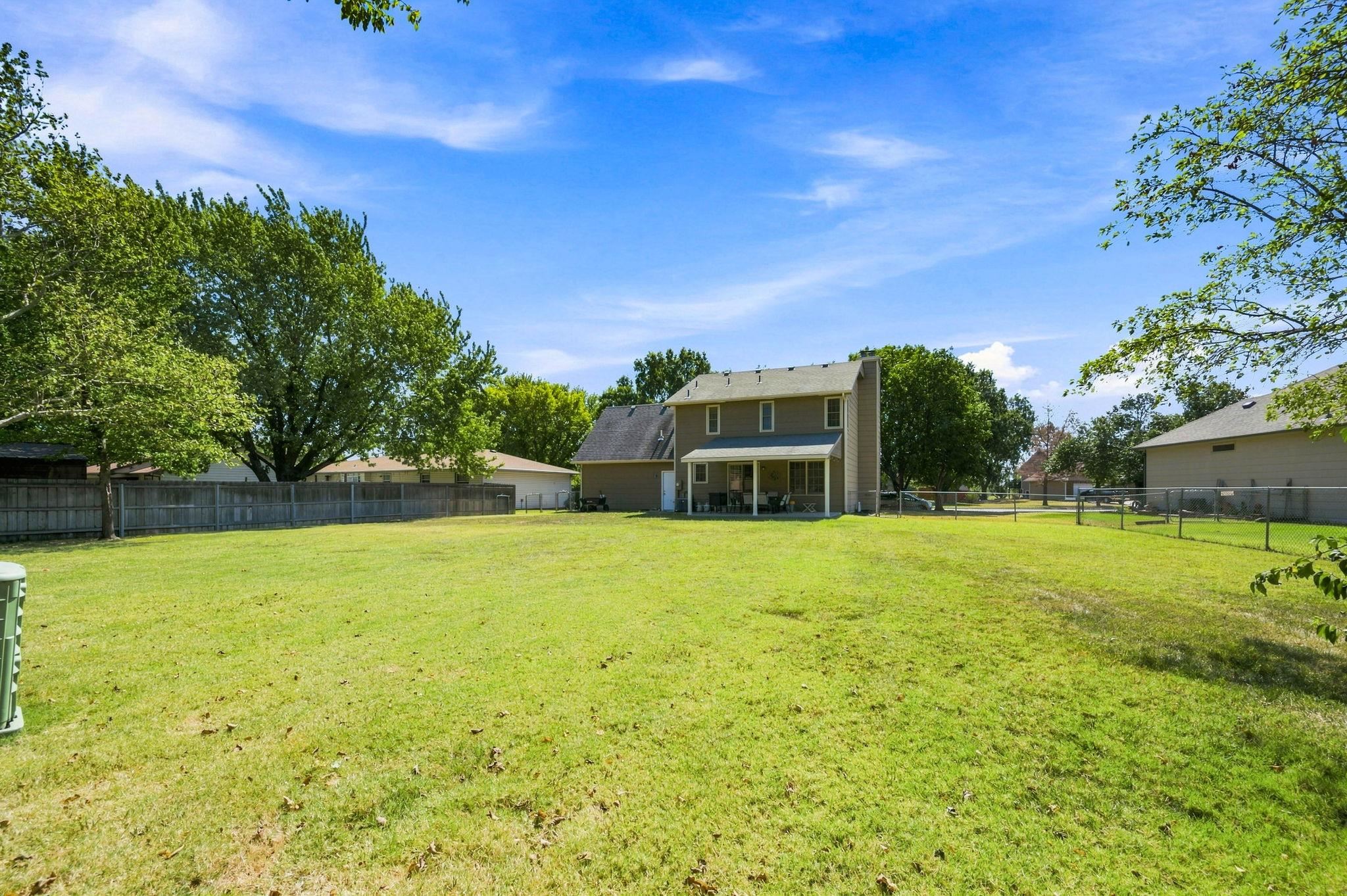 224 W Swanee Dr Property Photo 29