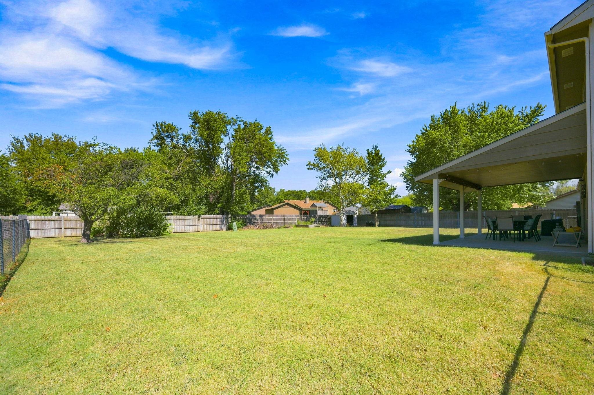224 W Swanee Dr Property Photo 30