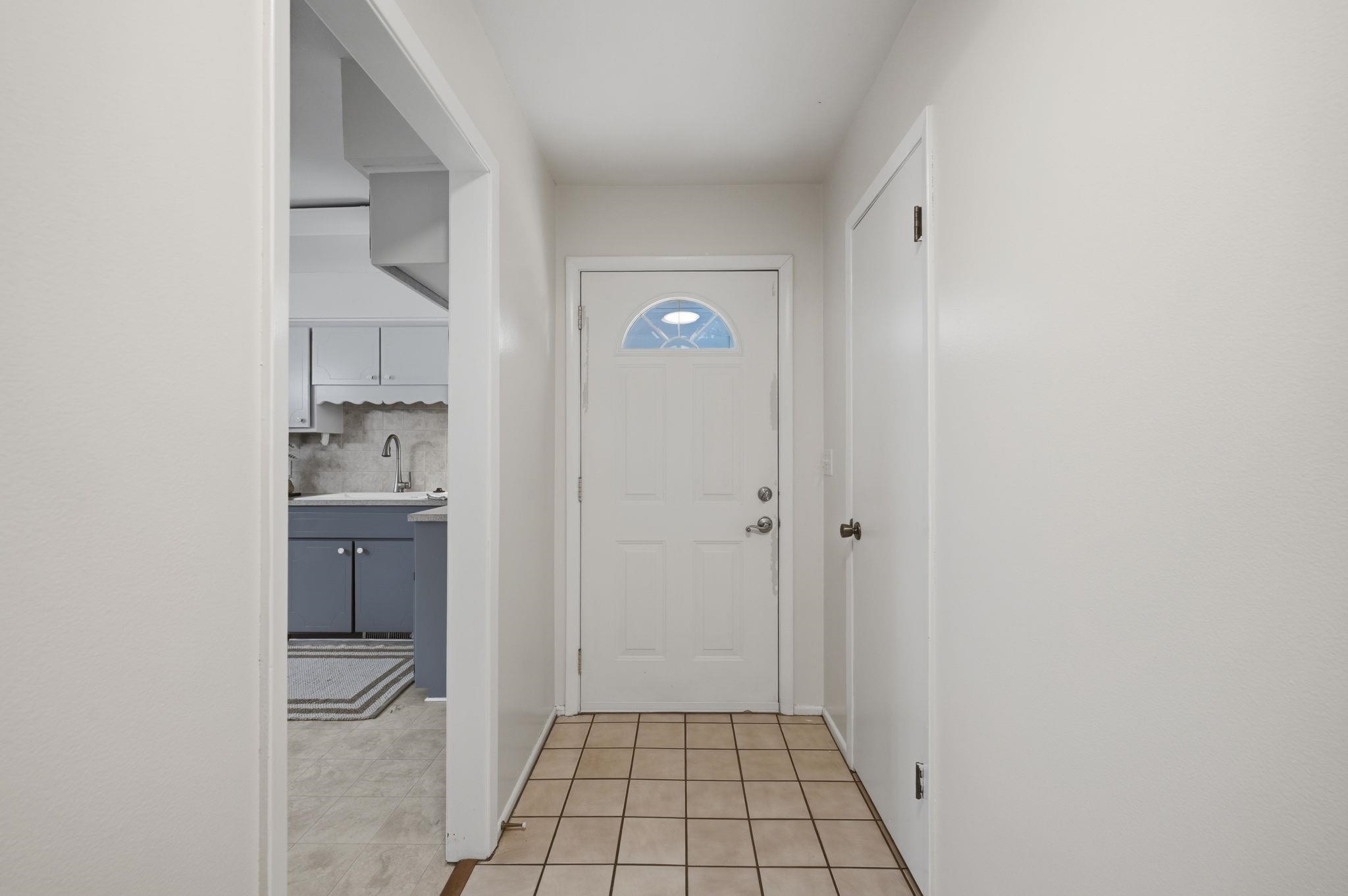 1535 N Timothy Property Photo 4