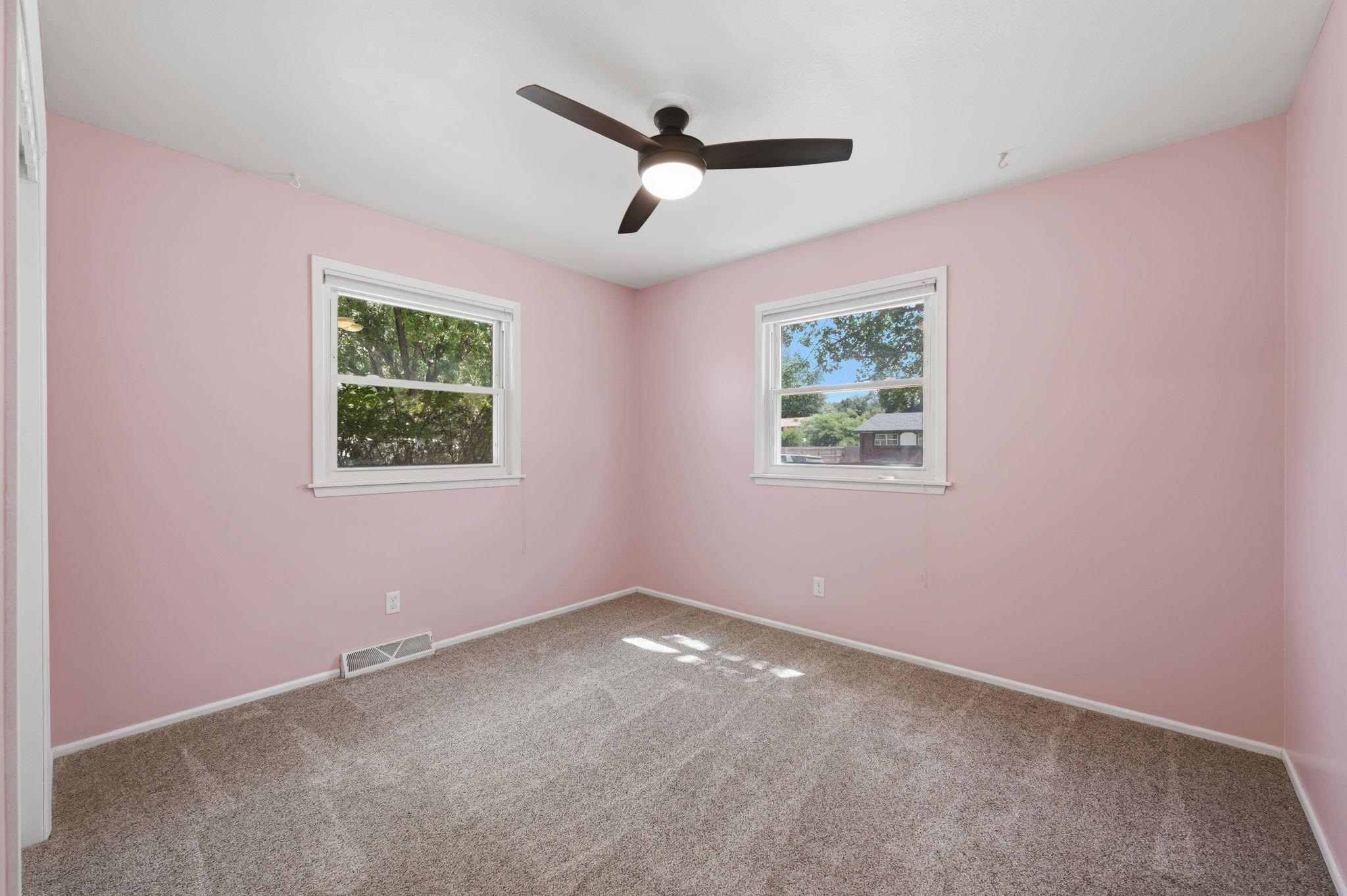 1535 N Timothy Property Photo 17