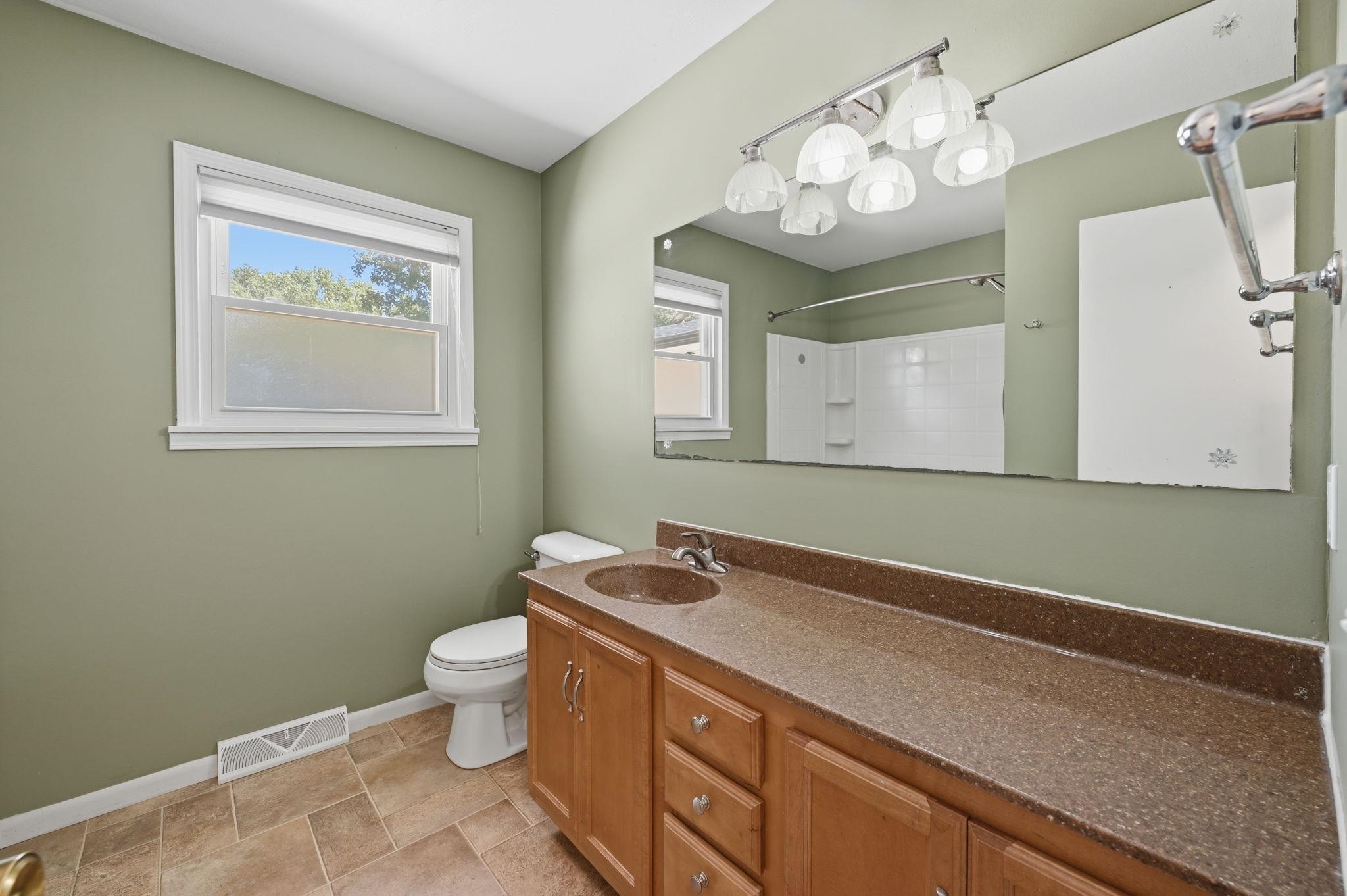 1535 N Timothy Property Photo 19