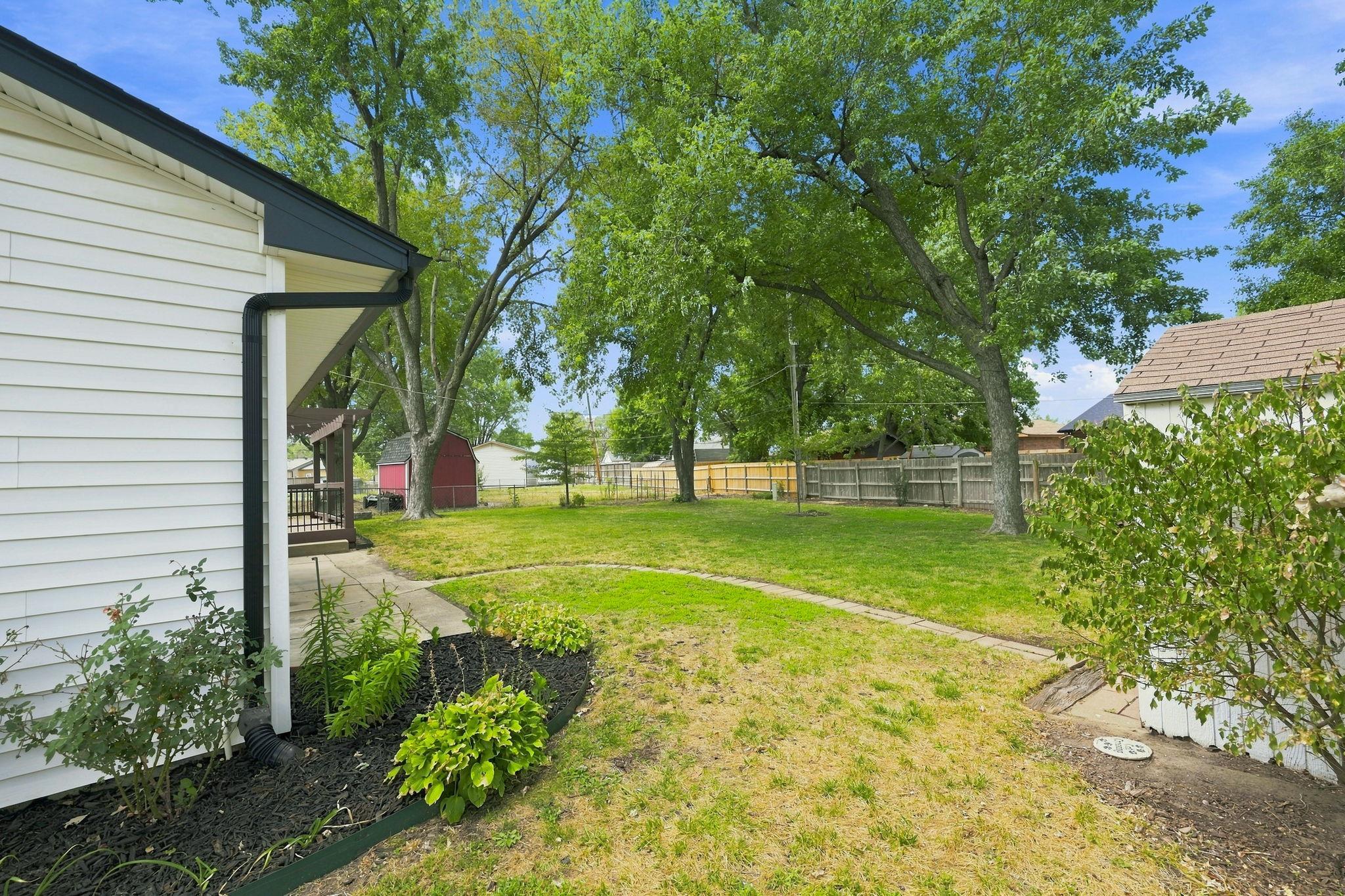 1535 N Timothy Property Photo 27