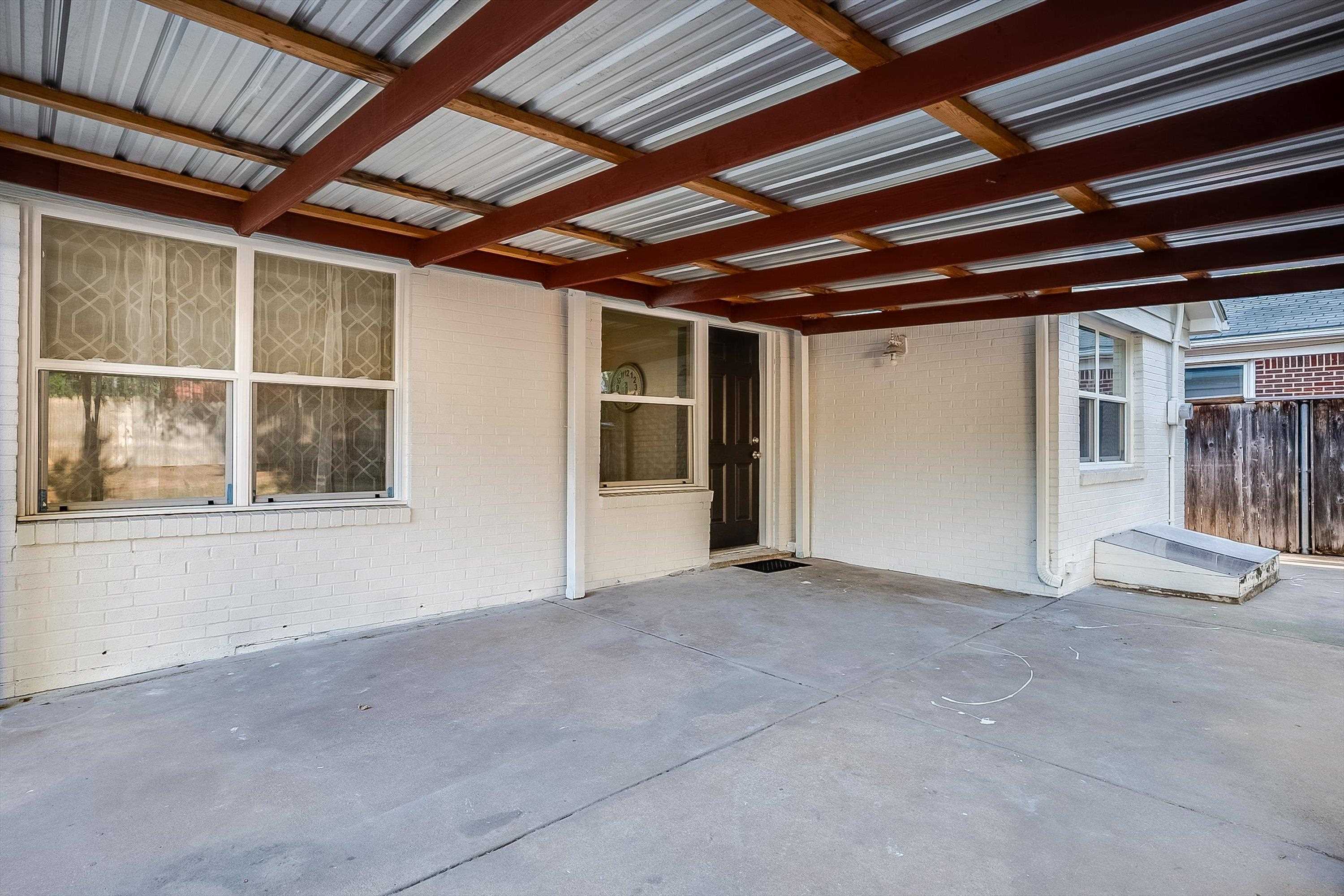 2226 S Belmont St Property Photo 29