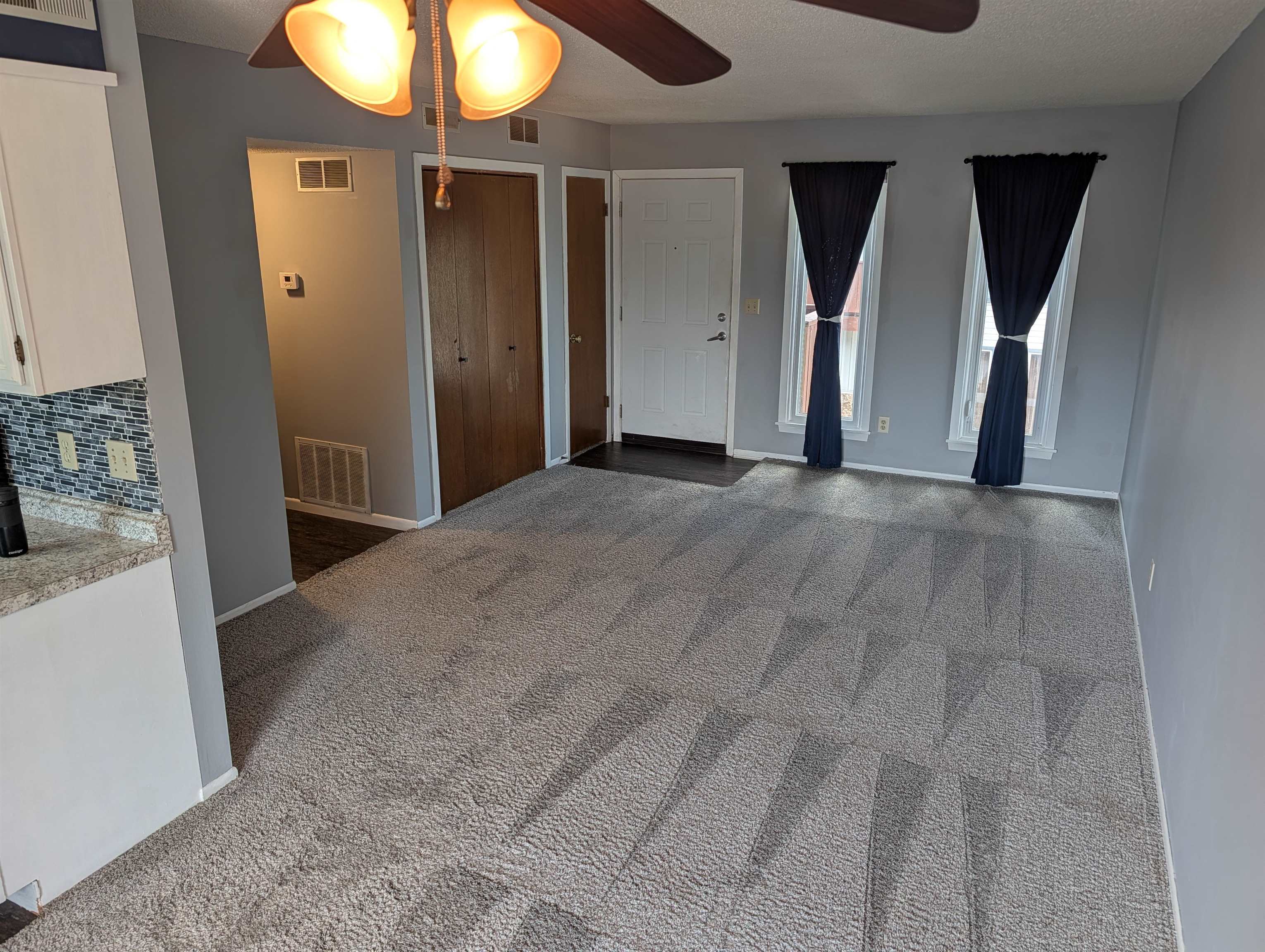 1449 N Smith Ct #3 Property Photo 2