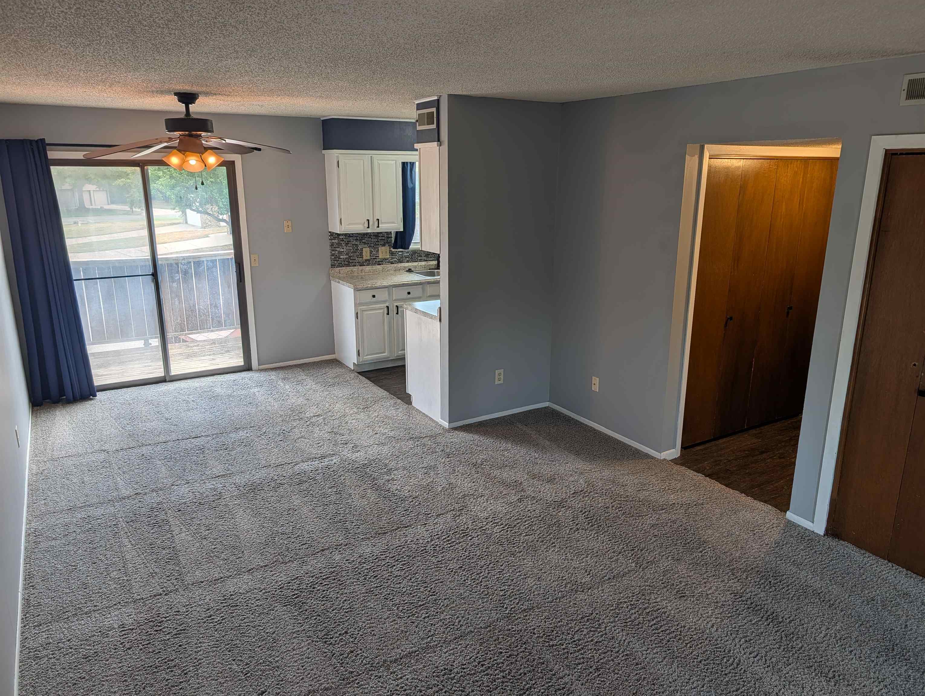 1449 N Smith Ct #3 Property Photo 3