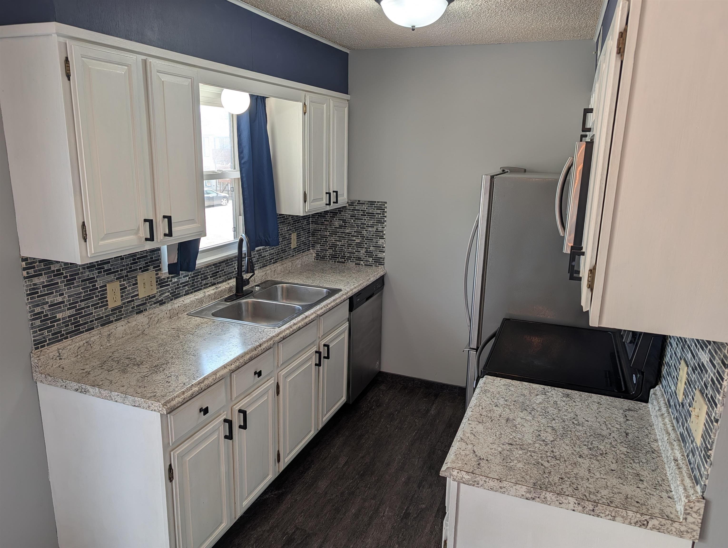 1449 N Smith Ct #3 Property Photo 6