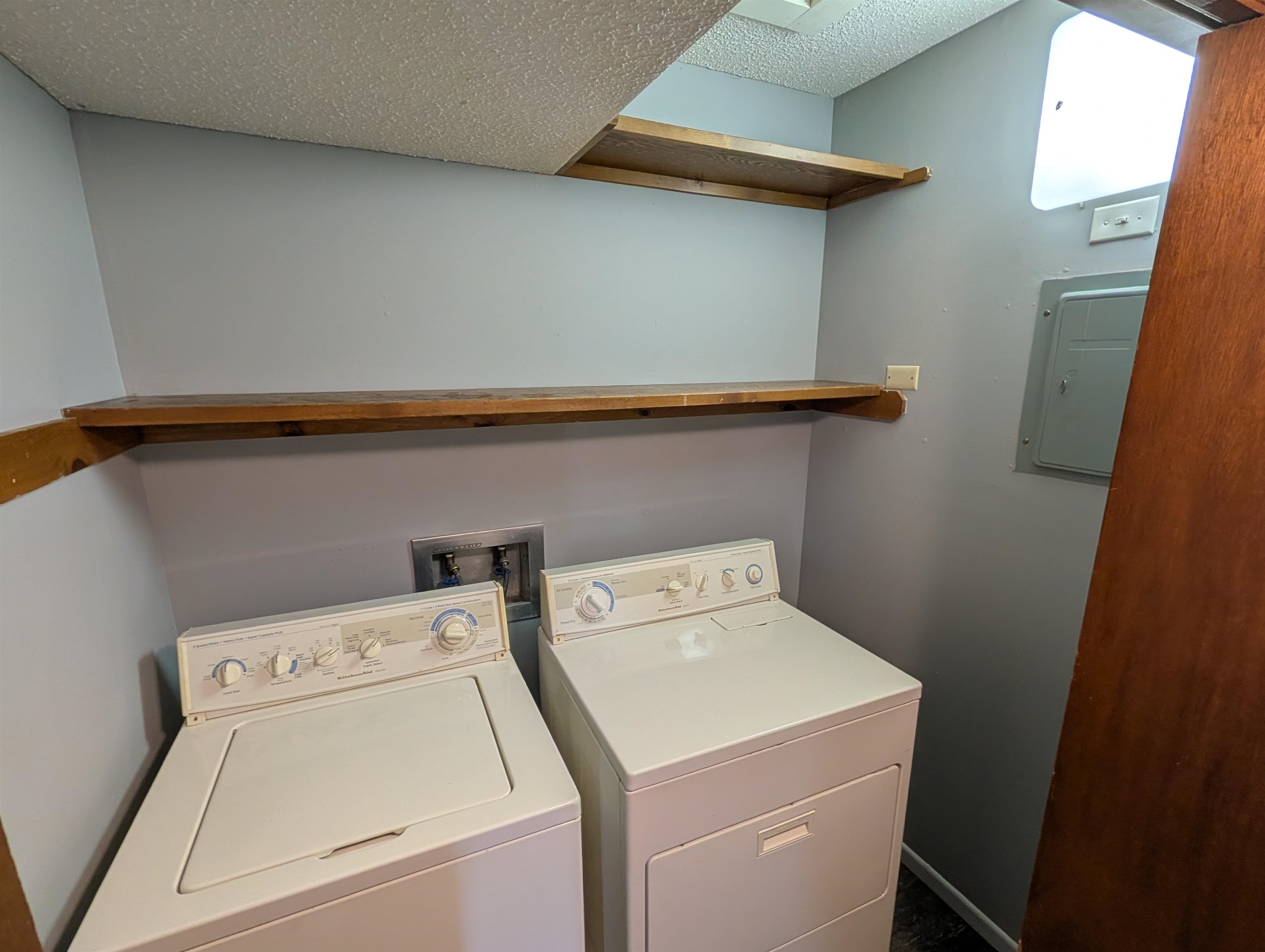 1449 N Smith Ct #3 Property Photo 7