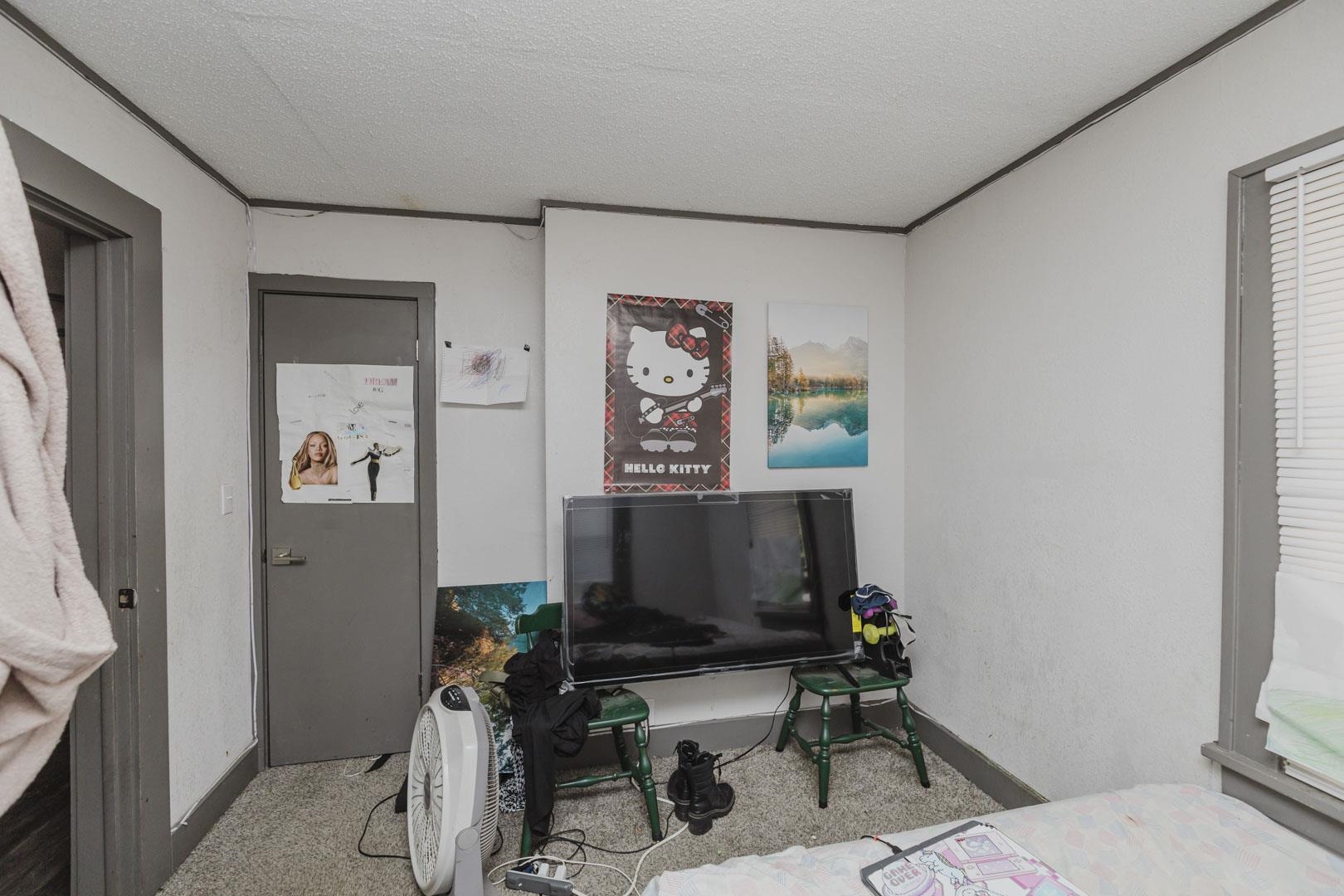 1421 S Hydraulic Property Photo 14