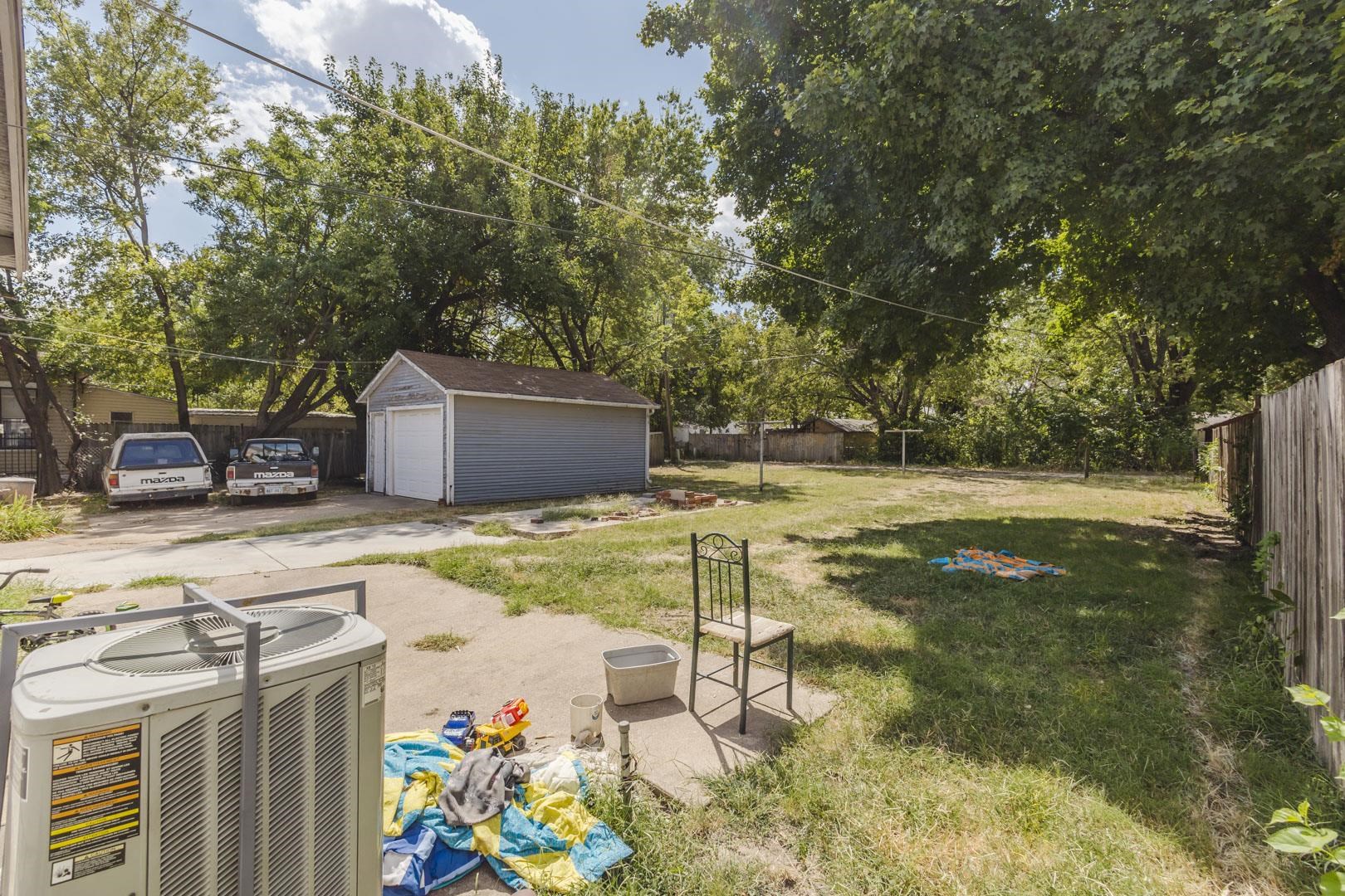 1421 S Hydraulic Property Photo 26