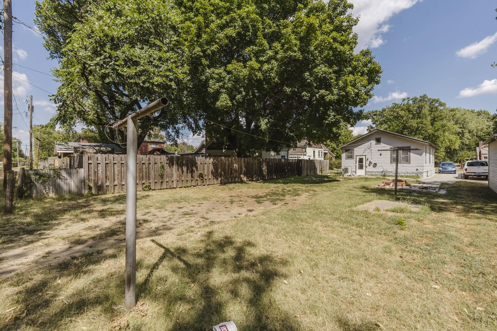 1421 S Hydraulic Property Photo 28