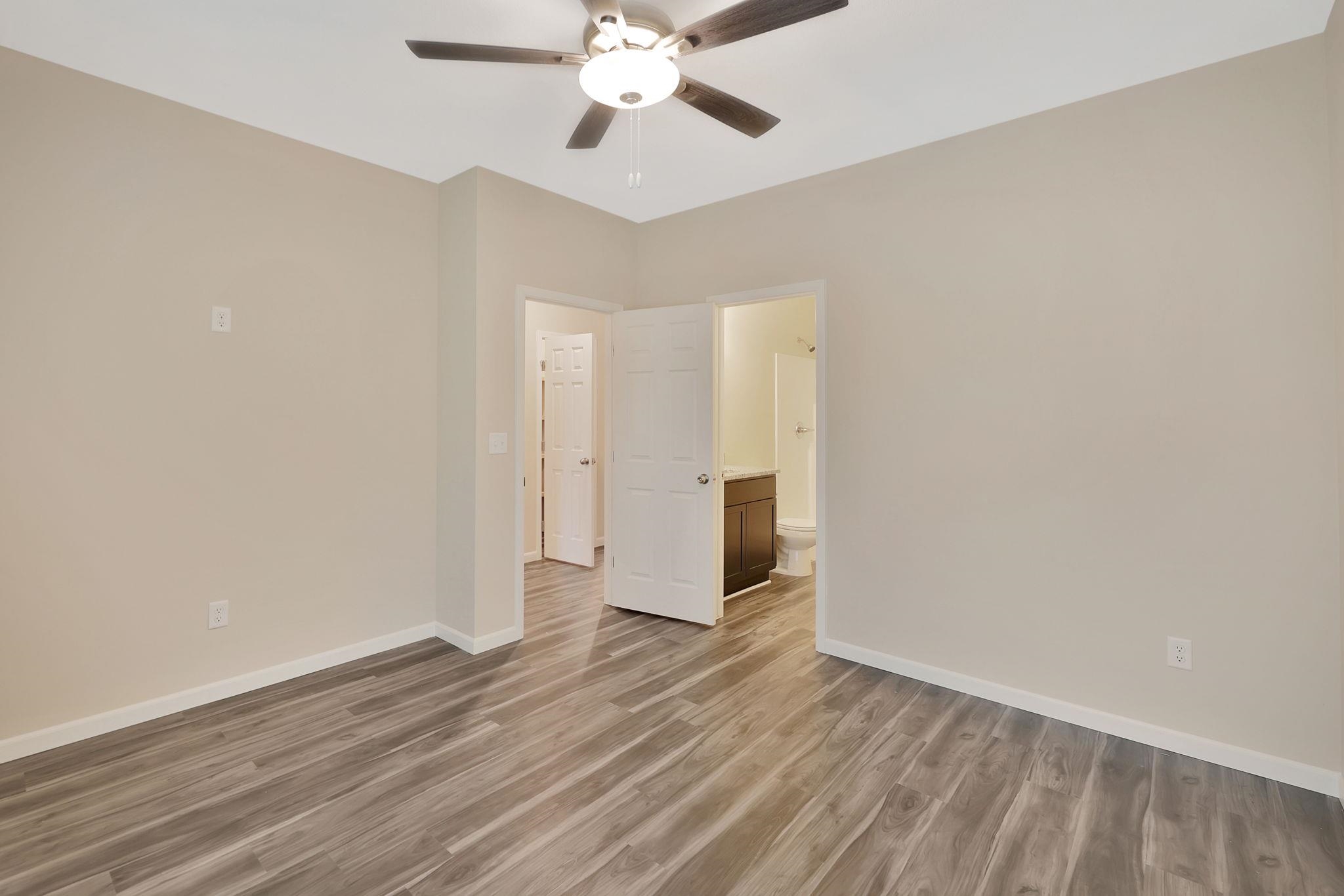1619 N Fairmount Property Photo 5
