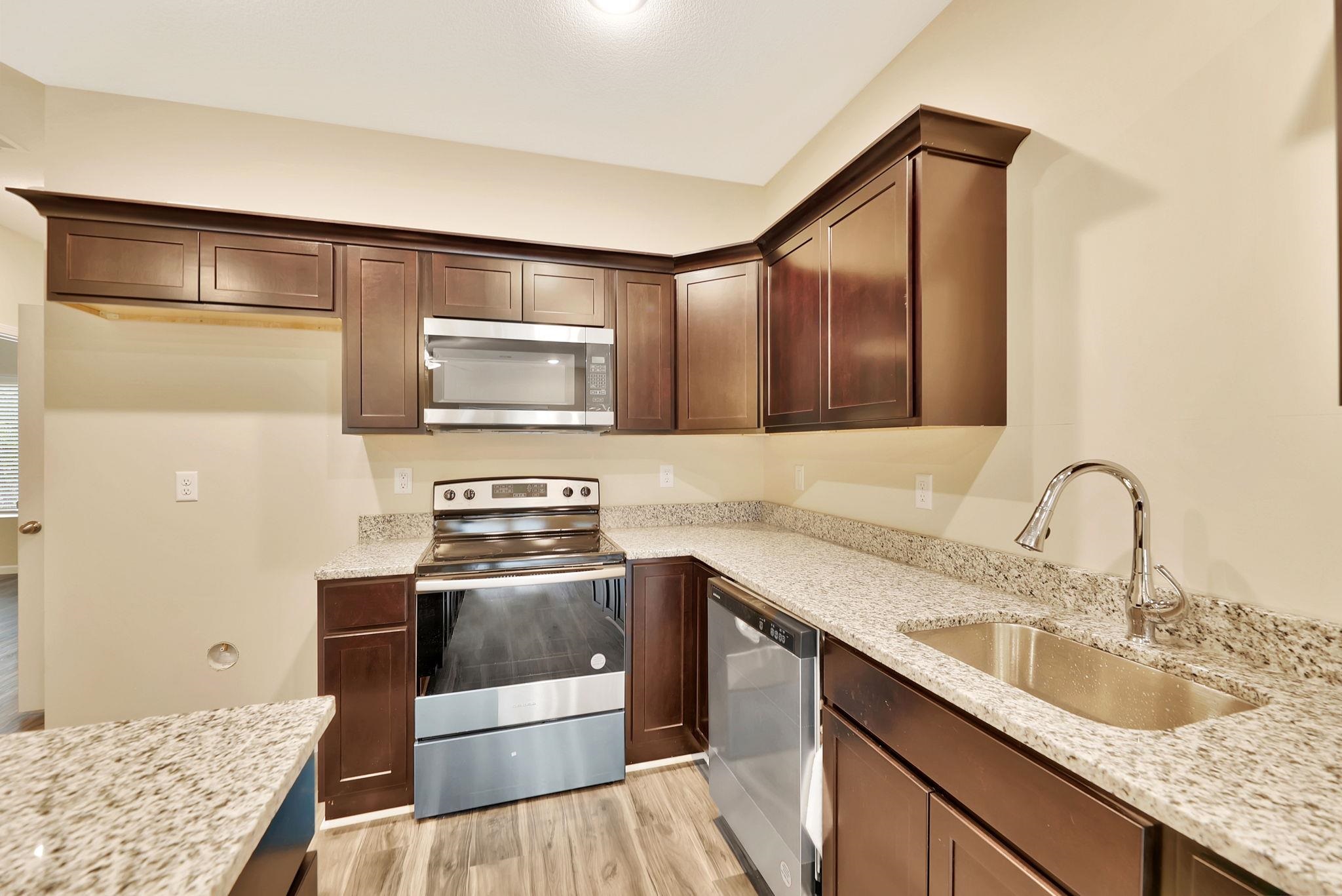 1619 N Fairmount Property Photo 13