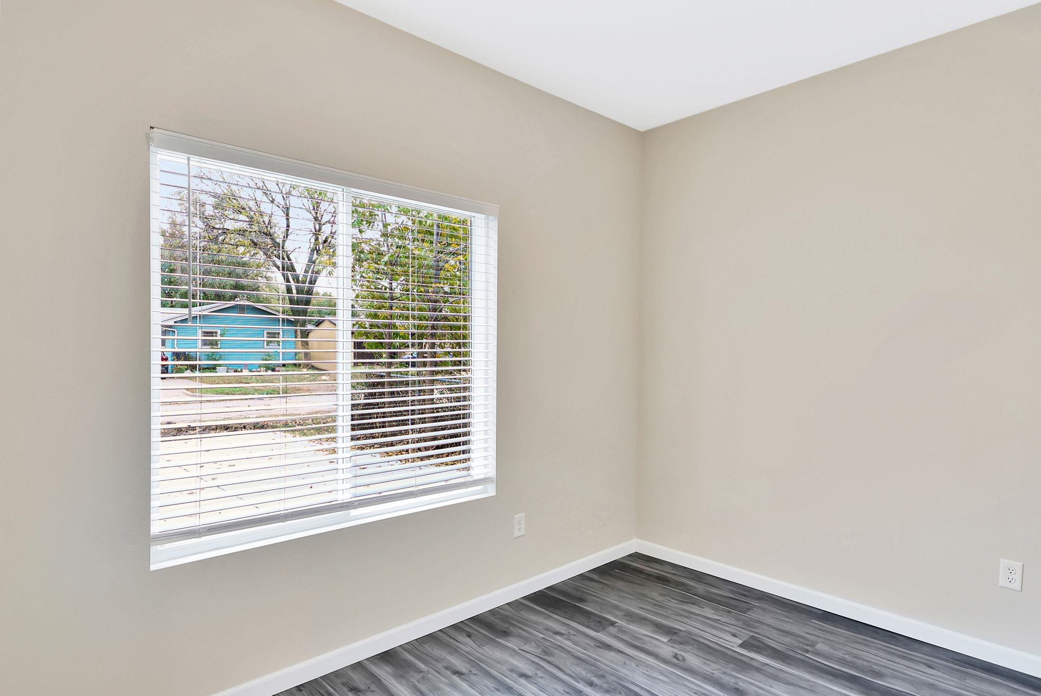 1619 N Fairmount Property Photo 21