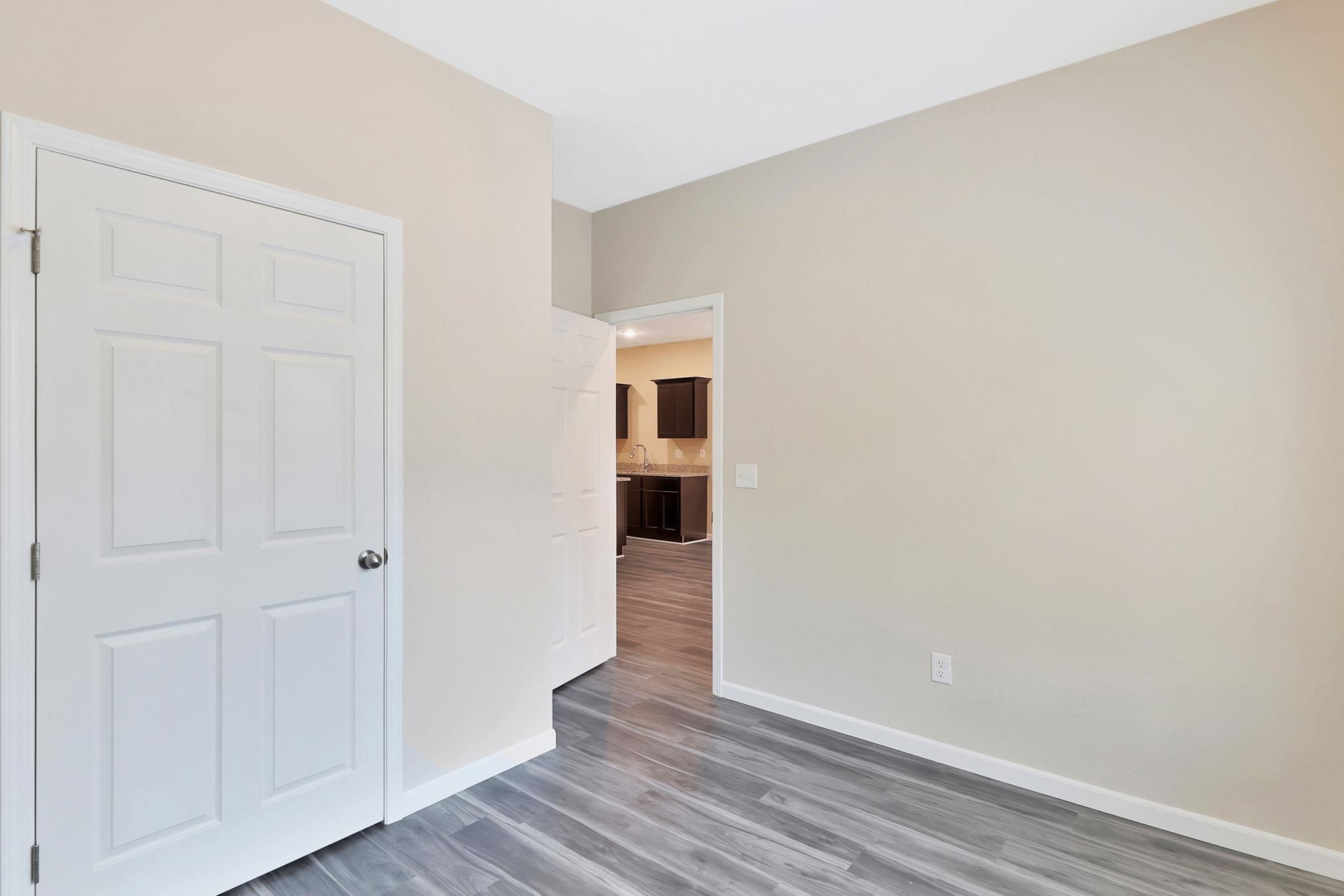 1619 N Fairmount Property Photo 23