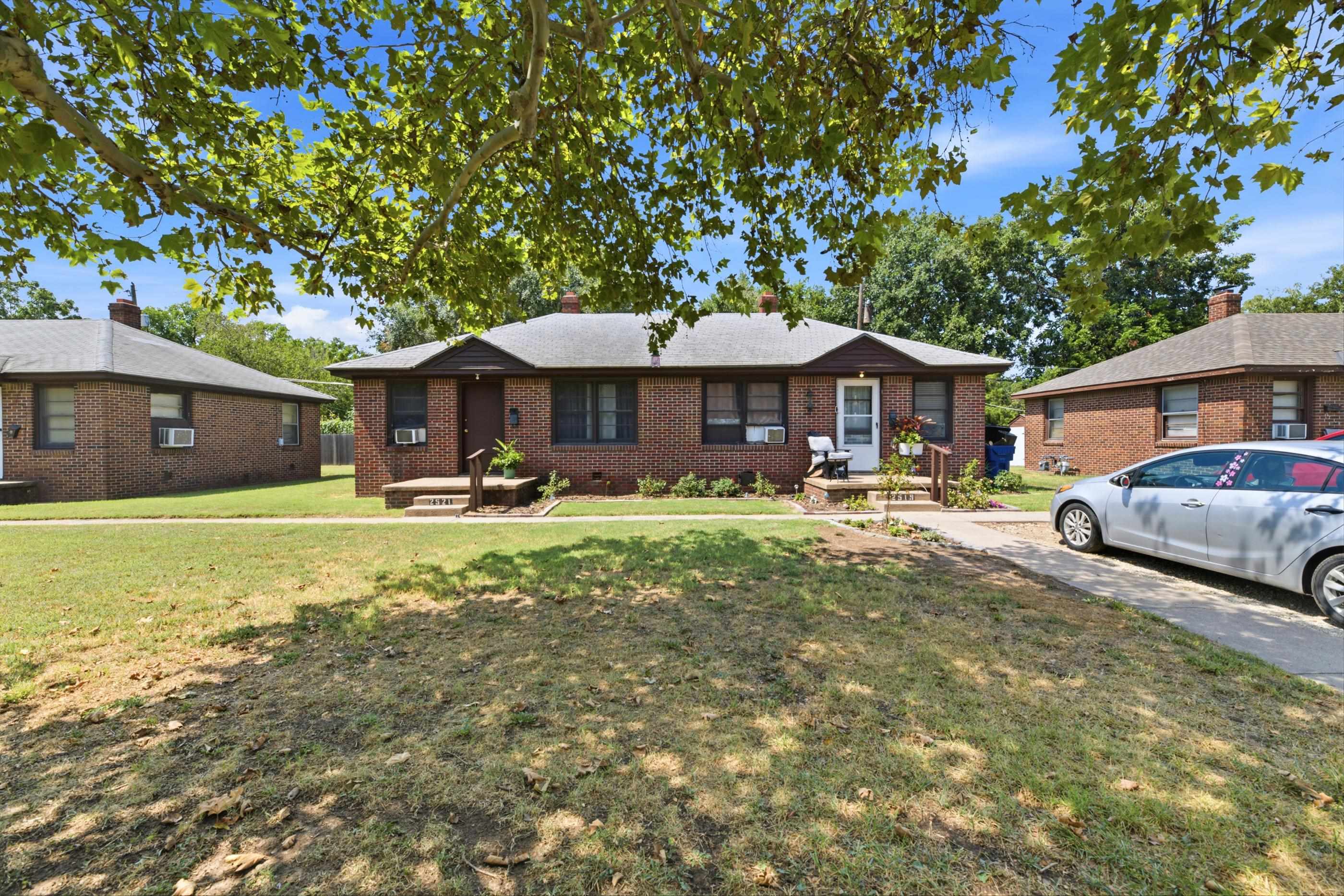2519 S Ellis Ave Property Photo 1