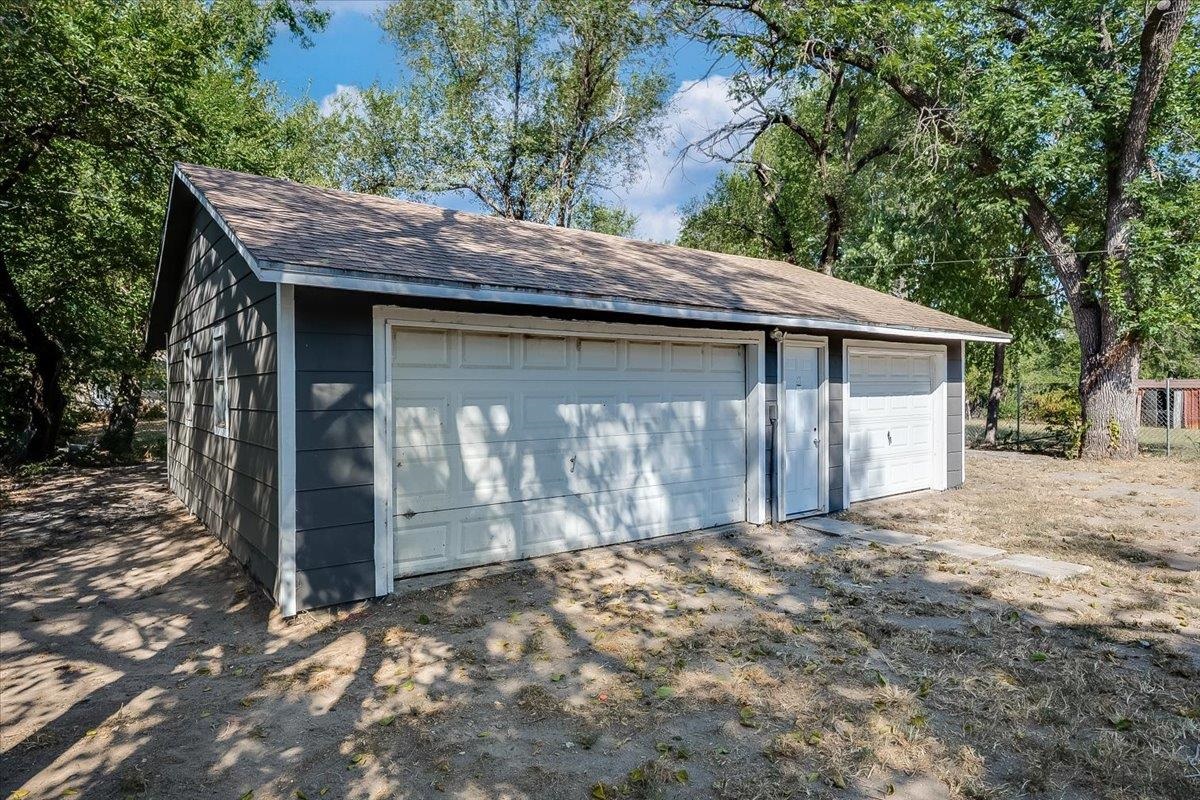 515 N Flora Property Photo 35