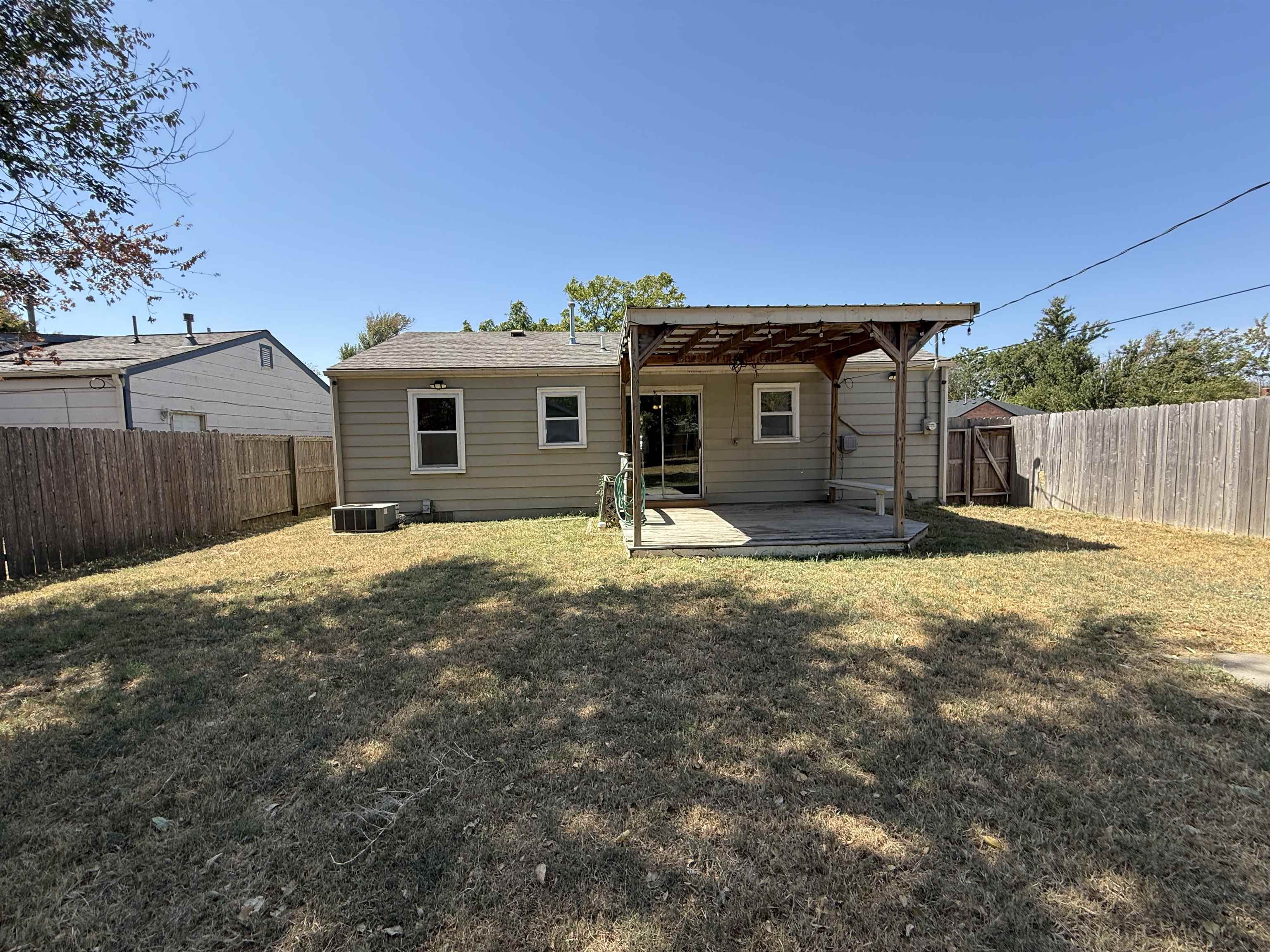 1730 S Dodge Ave Property Photo 20