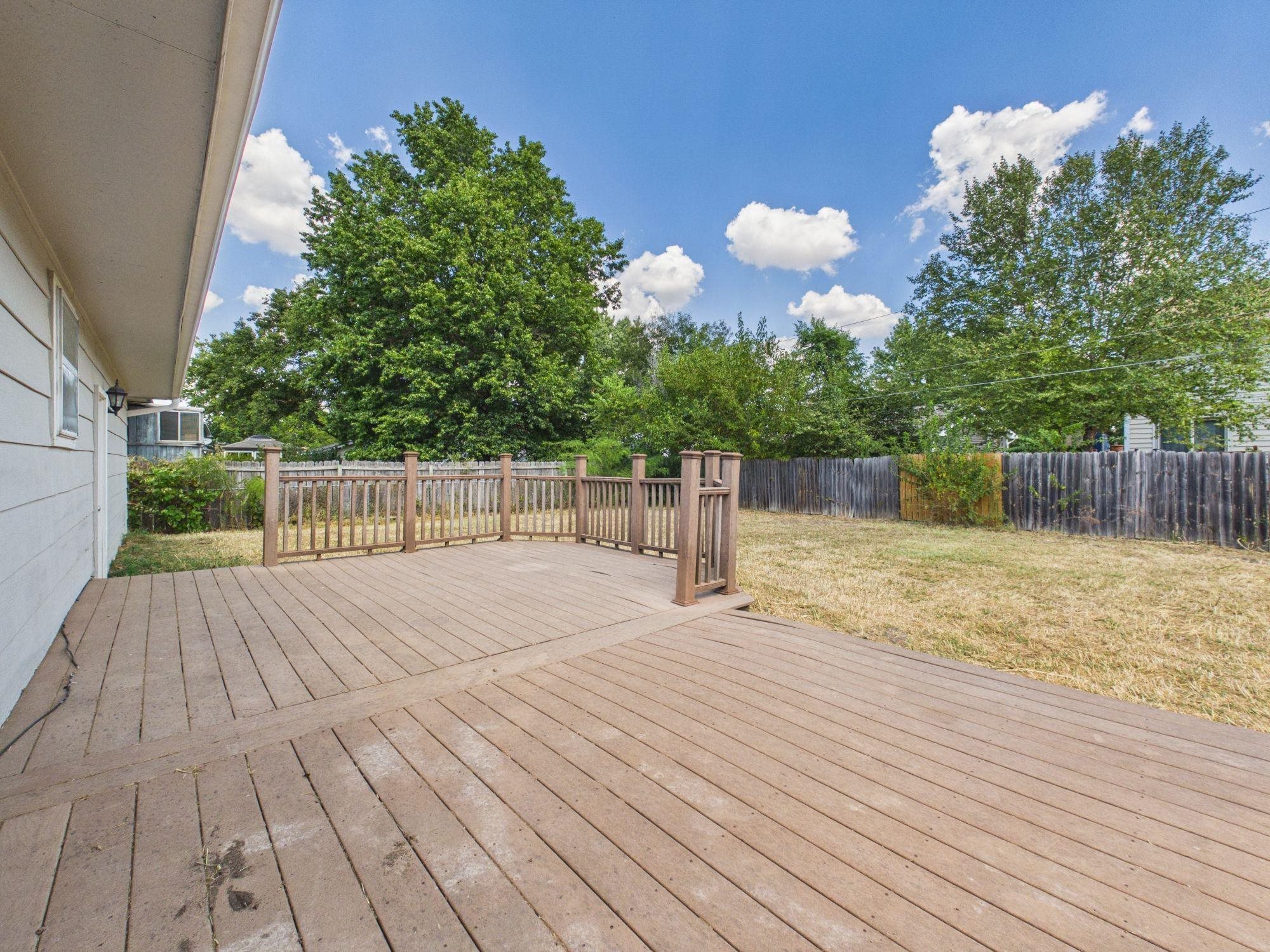 1630 Pin Oak Ct Property Photo 21