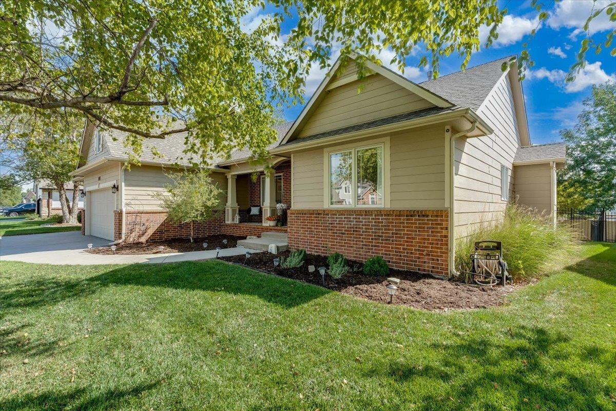 13612 W Highland Springs Ct. Property Photo 3