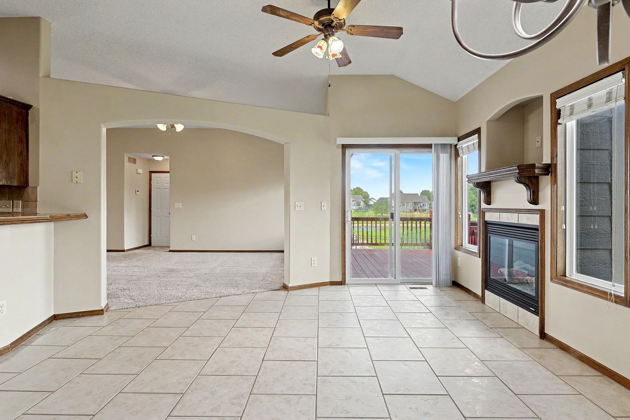 3412 N Ridge Port Property Photo 9