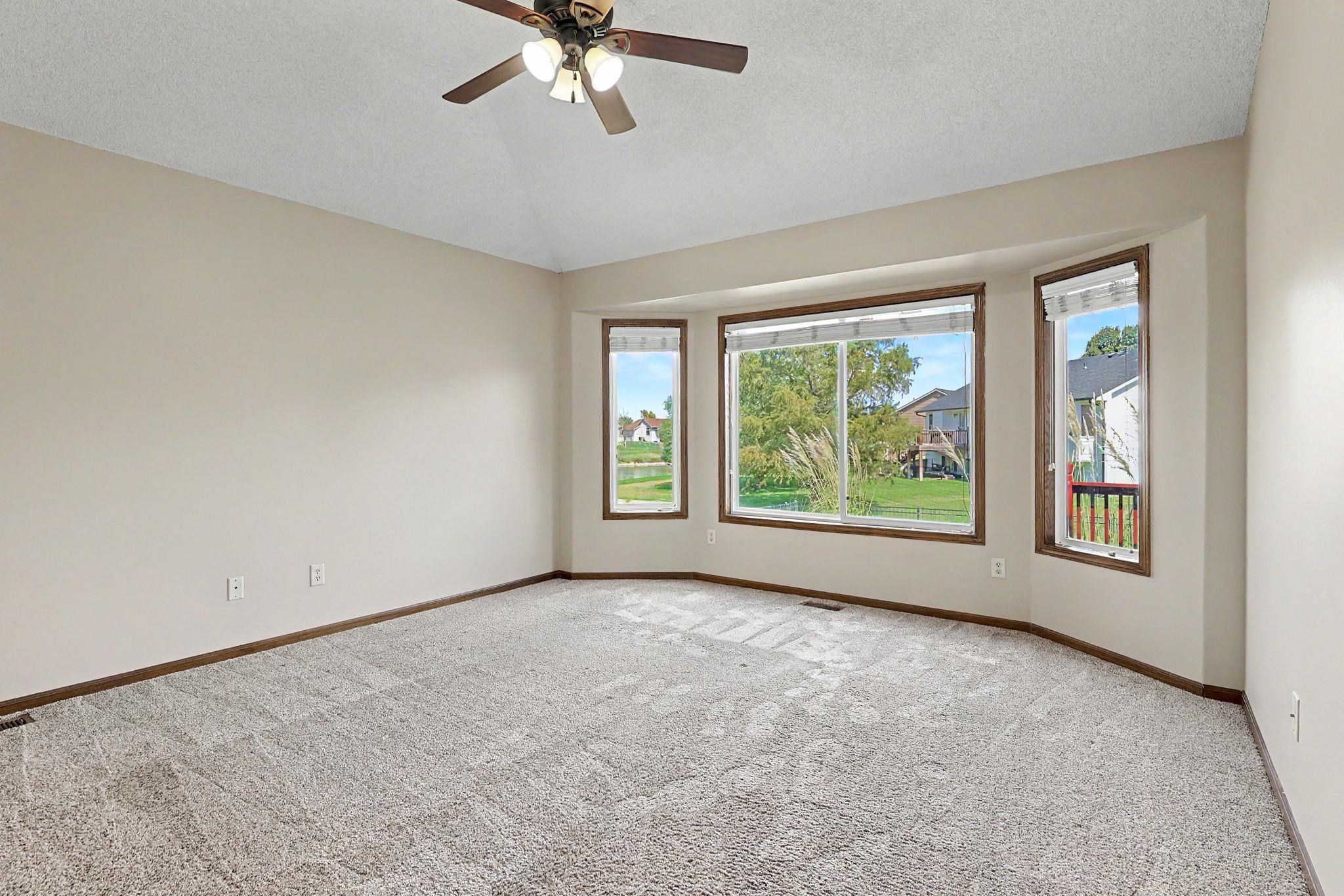 3412 N Ridge Port Property Photo 15