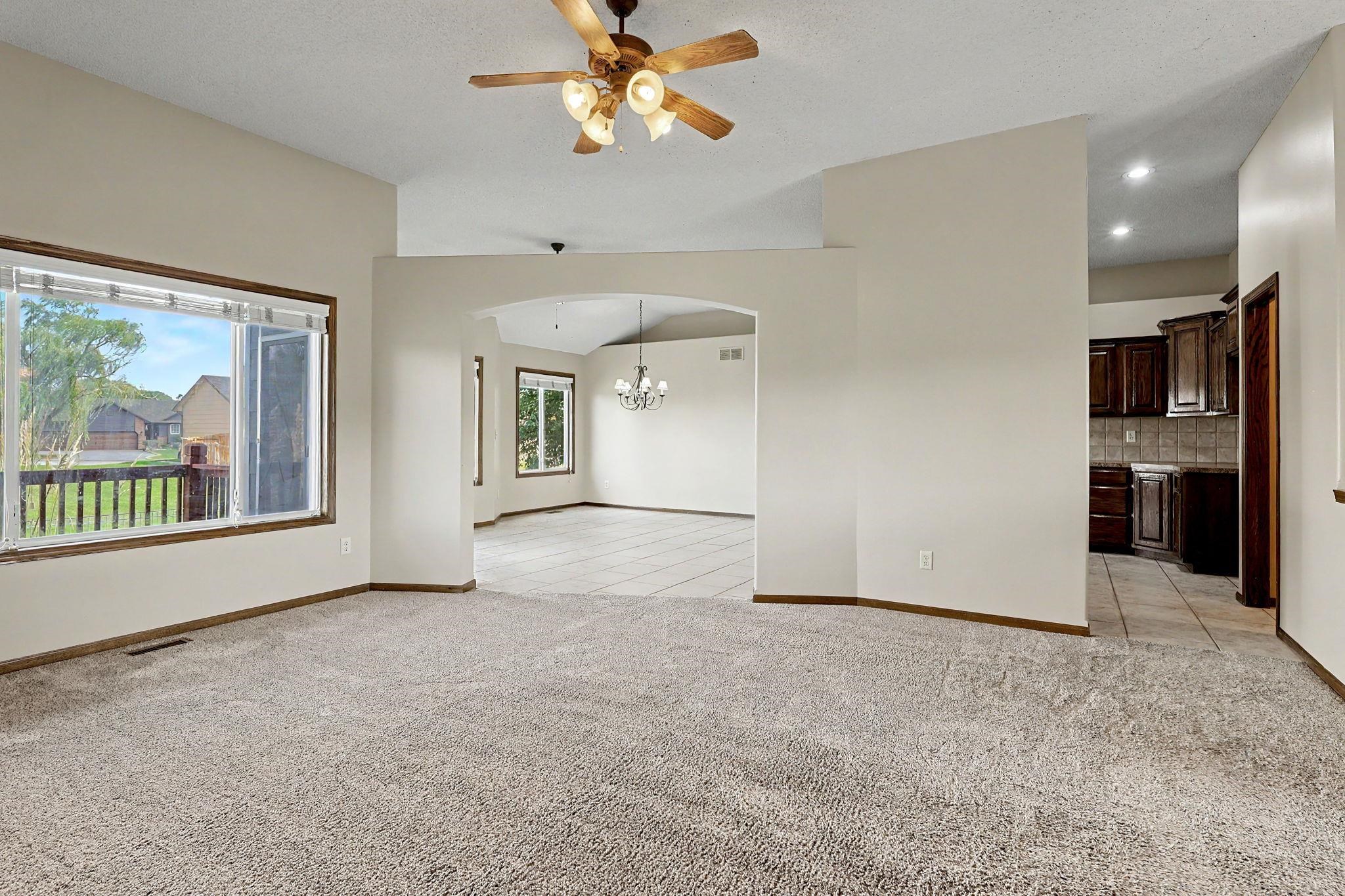 3412 N Ridge Port Property Photo 18